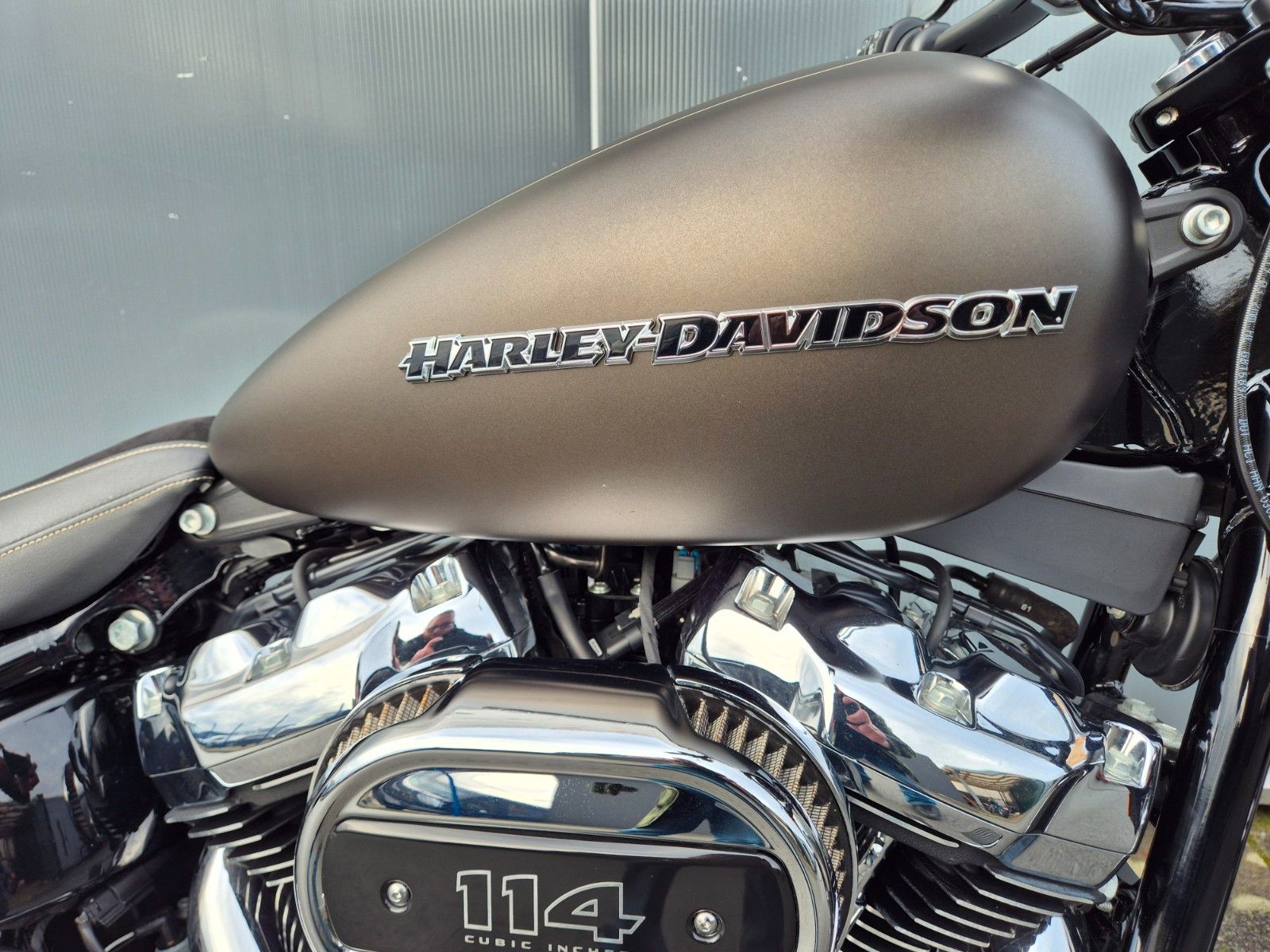 Fahrzeugabbildung Harley-Davidson FXBRS°°BREAKOUT 114 - BIKE FARM CUSTOM°° *J&H*