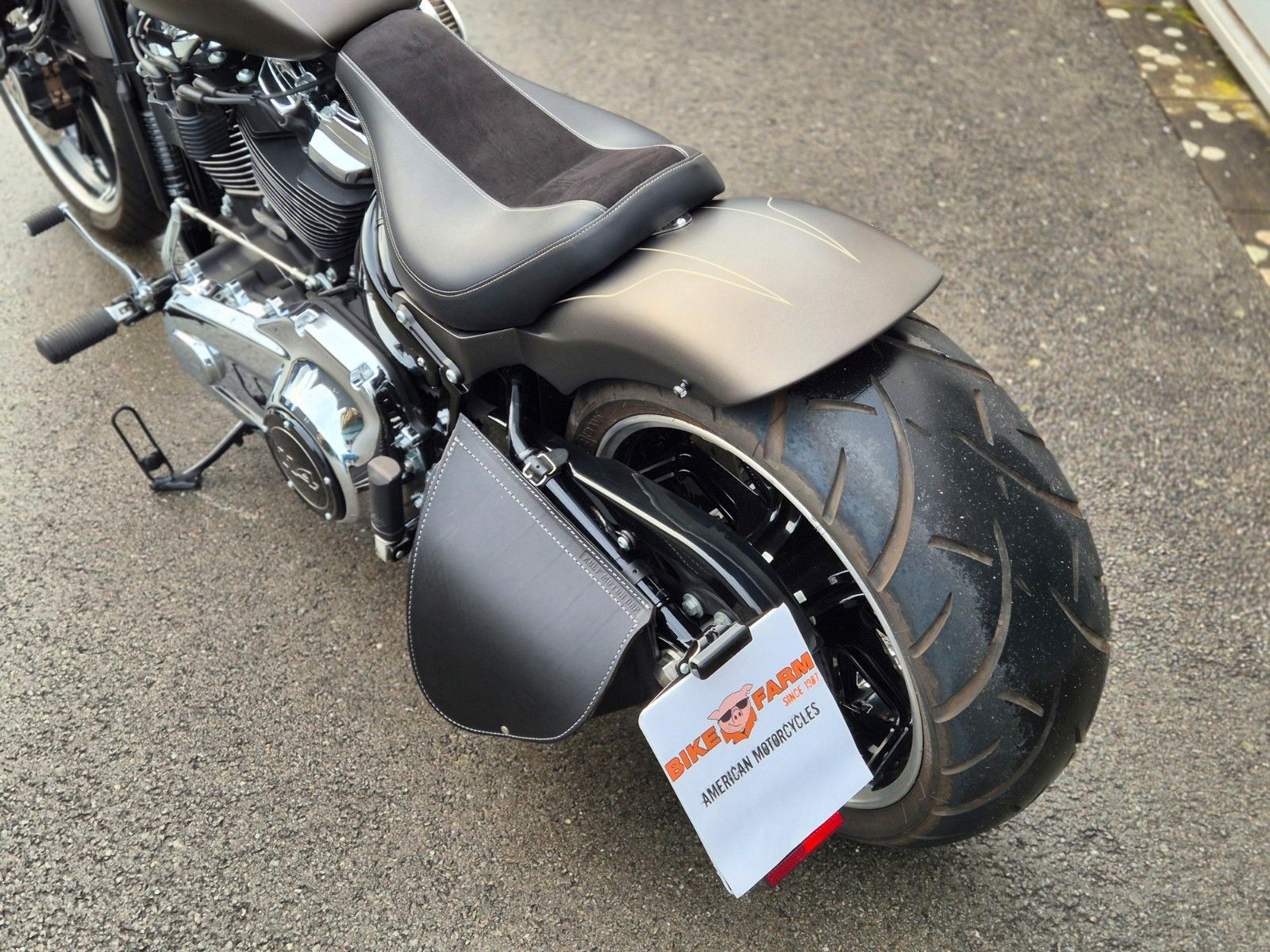 Fahrzeugabbildung Harley-Davidson FXBRS°°BREAKOUT 114 - BIKE FARM CUSTOM°° *J&H*