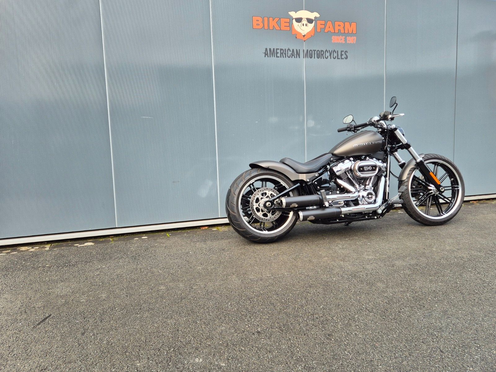 Fahrzeugabbildung Harley-Davidson FXBRS°°BREAKOUT 114 - BIKE FARM CUSTOM°° *J&H*
