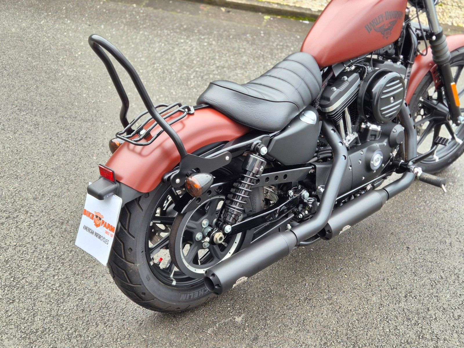 Fahrzeugabbildung Harley-Davidson XL883 N °°SPORTSTER IRON°° - JEKILL&HYDE -