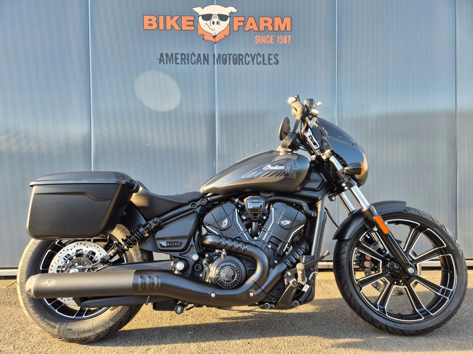 Indian SPORT SCOUT RT - GRATIS V-PERFORMANCE AUSPUFF *