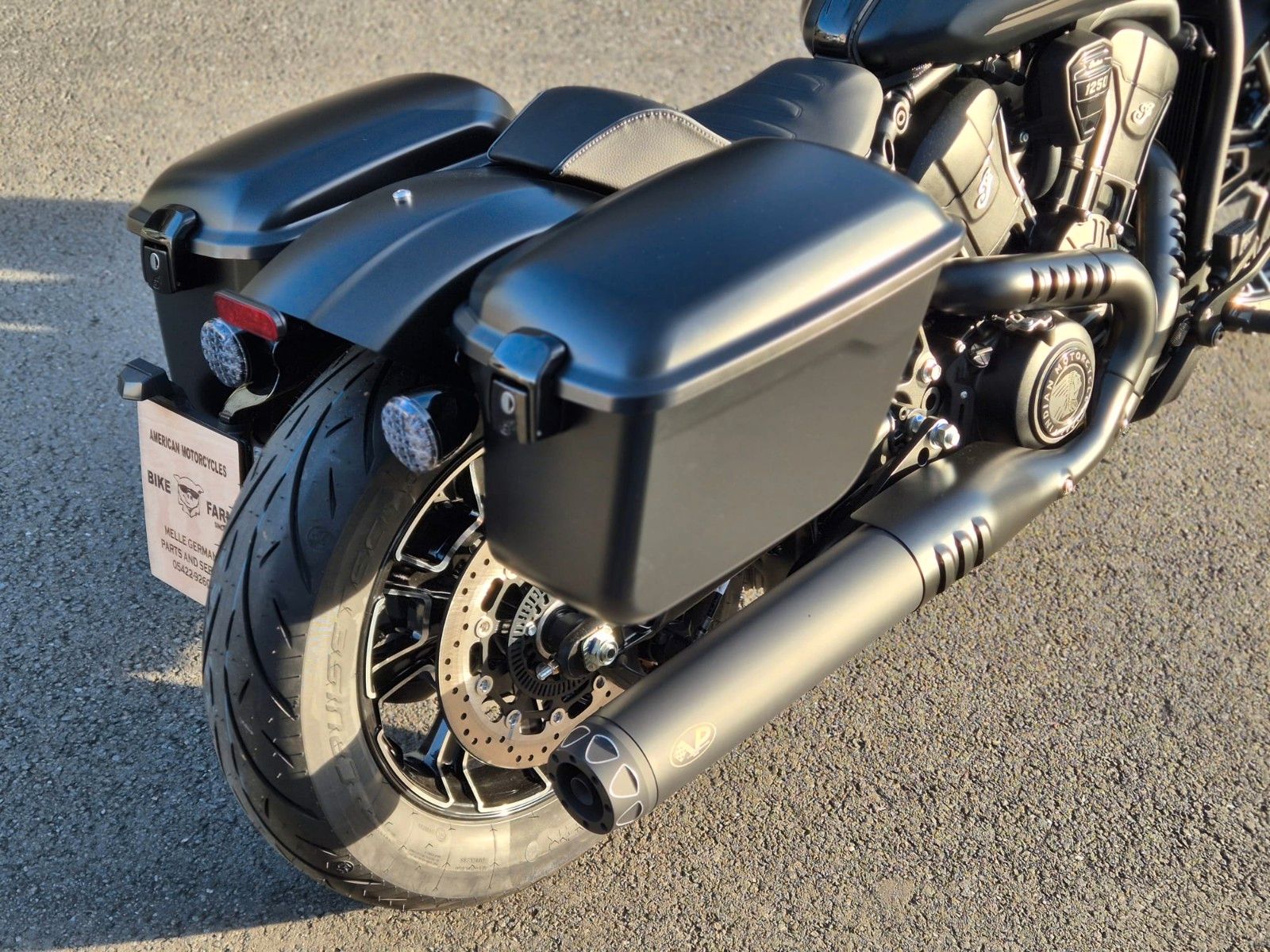 Fahrzeugabbildung Indian SPORT SCOUT RT - GRATIS V-PERFORMANCE AUSPUFF *