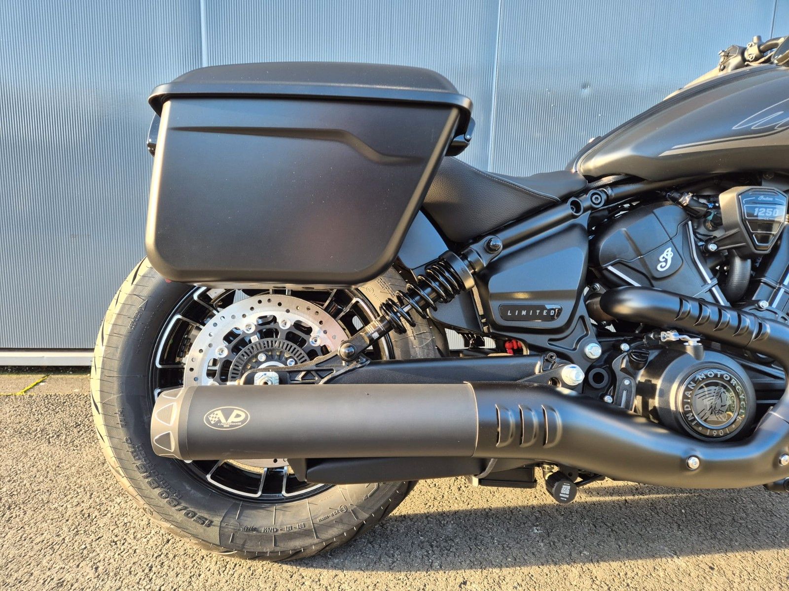 Fahrzeugabbildung Indian SPORT SCOUT RT - GRATIS V-PERFORMANCE AUSPUFF *