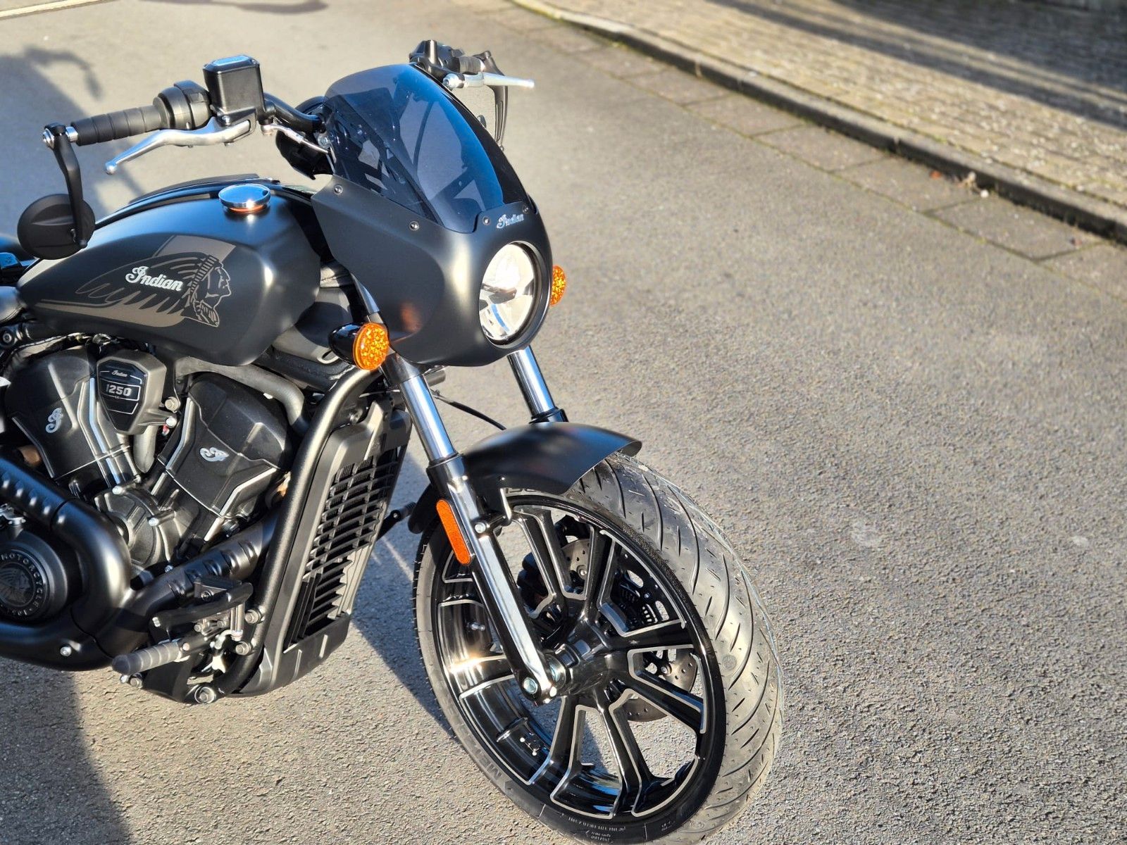 Fahrzeugabbildung Indian SPORT SCOUT RT - GRATIS V-PERFORMANCE AUSPUFF *