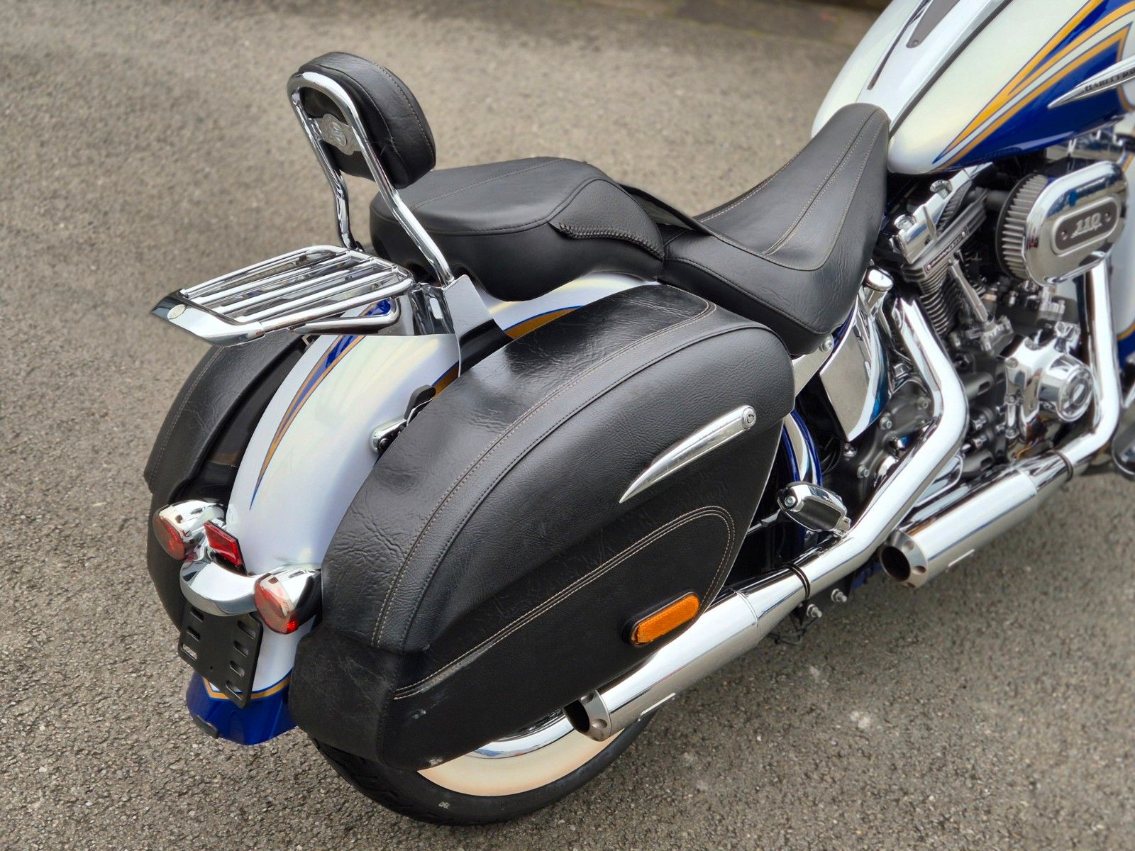 Fahrzeugabbildung Harley-Davidson FLSTNSE °°SOFTAIL DELUXE CVO°° -JEKILL&HYDE-