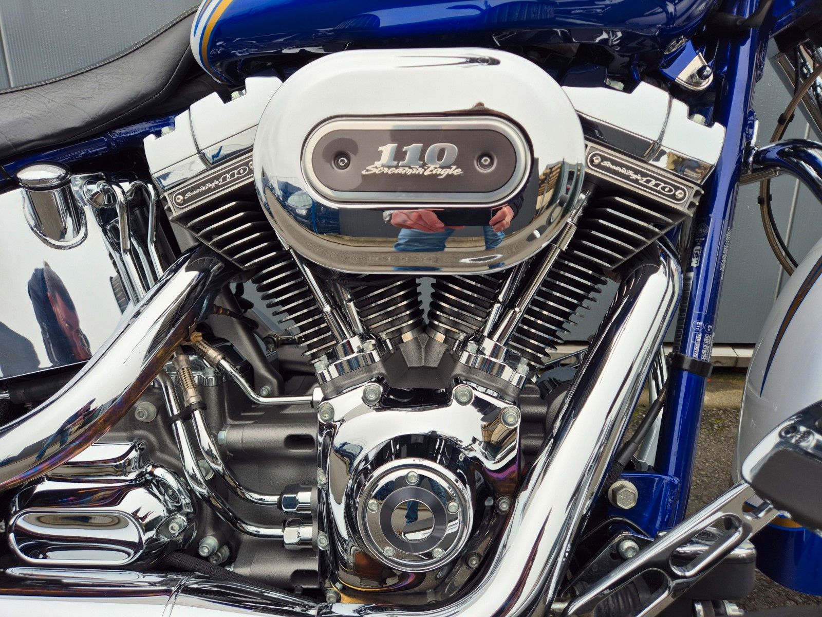 Fahrzeugabbildung Harley-Davidson FLSTNSE °°SOFTAIL DELUXE CVO°° -JEKILL&HYDE-