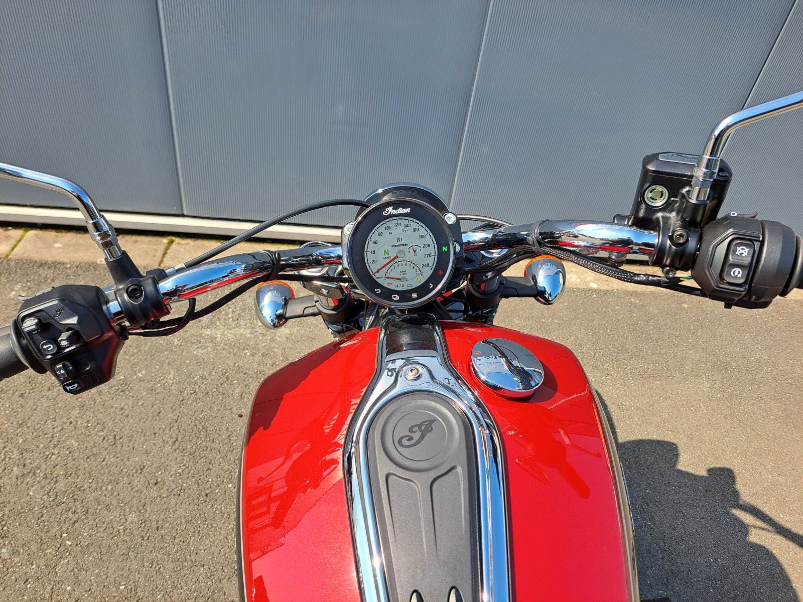 Fahrzeugabbildung Indian SCOUT CLASSIC LIMITED+TECH * MODELL 2025 *