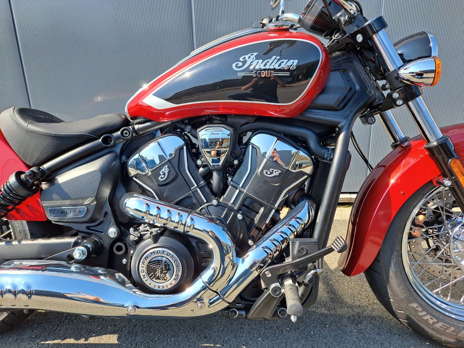 Fahrzeugabbildung Indian SCOUT CLASSIC LIMITED+TECH * MODELL 2025 *