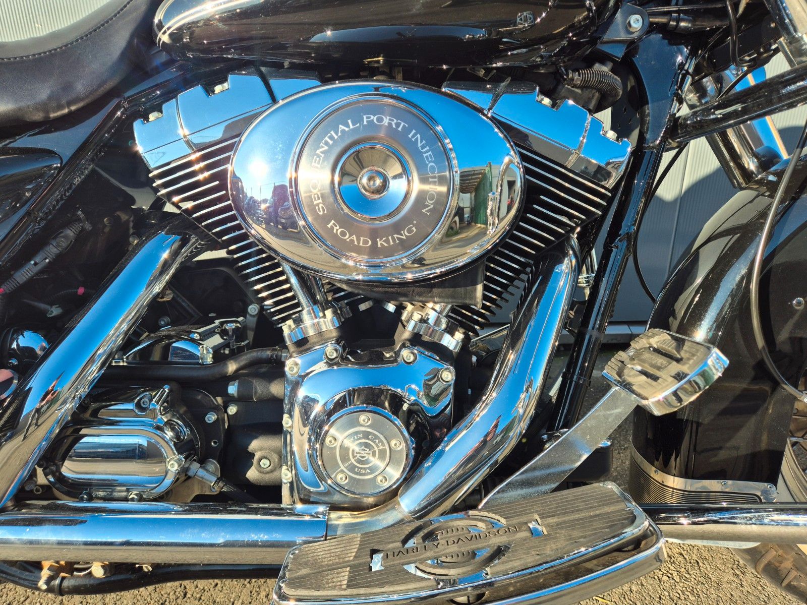 Fahrzeugabbildung Harley-Davidson FLHRC°° ROAD KING CLASSIC - 5HD °° -KESS TECH-