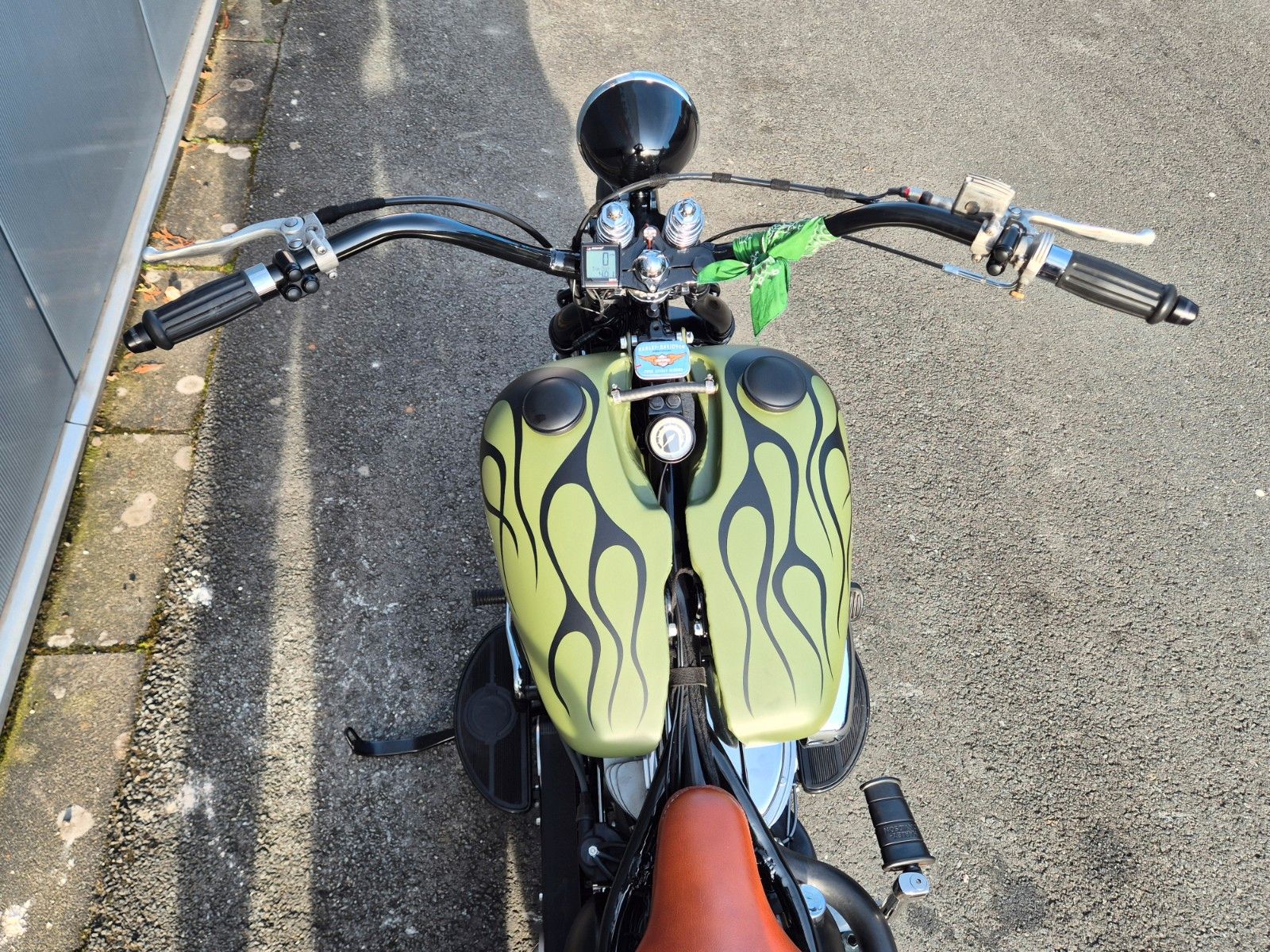 Fahrzeugabbildung Harley-Davidson FL °°PANHEAD CHOPPER°° *GREEN GHOST*
