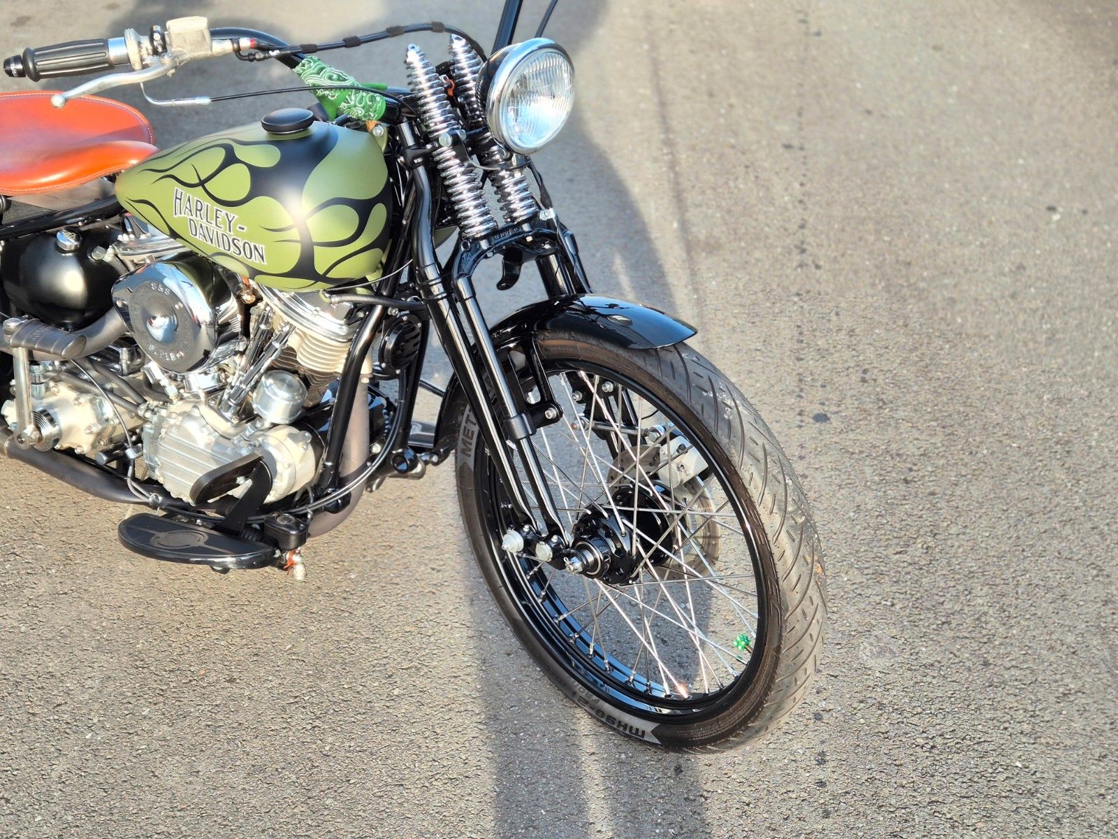 Fahrzeugabbildung Harley-Davidson FL °°PANHEAD CHOPPER°° *GREEN GHOST*
