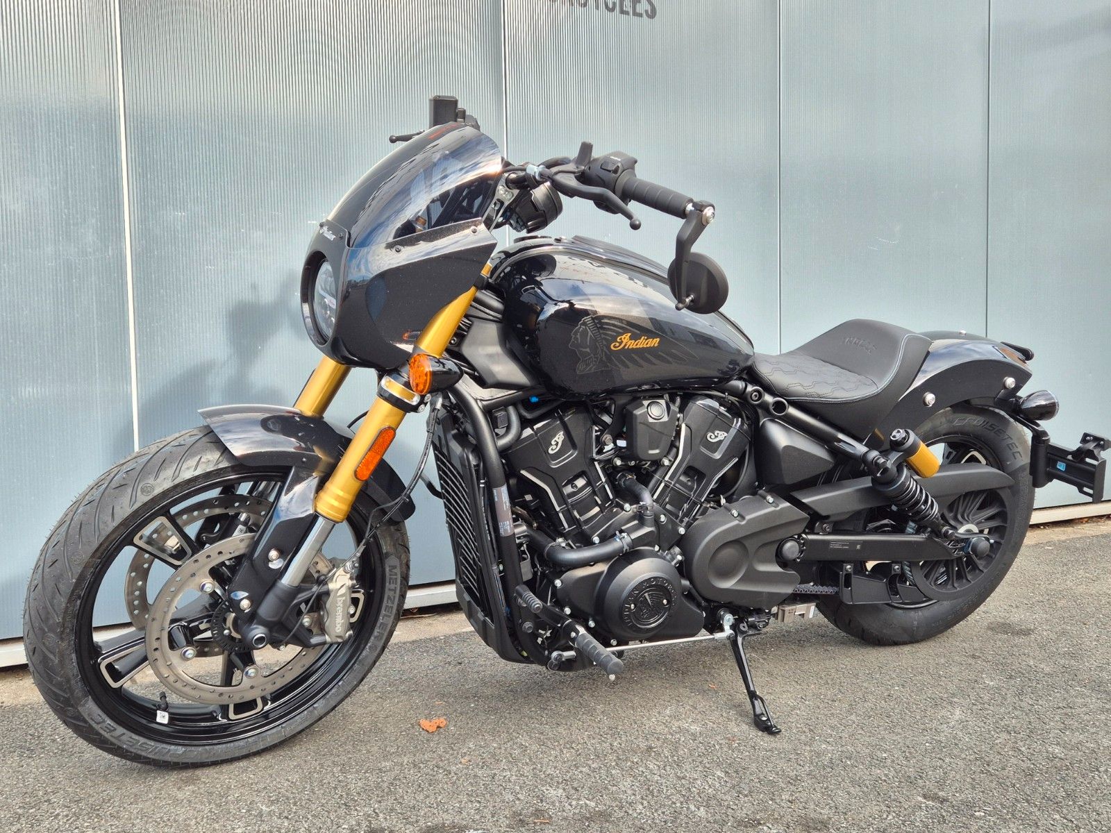 Fahrzeugabbildung Indian SCOUT 101 * BLACK CRYSTAL * SOFORT