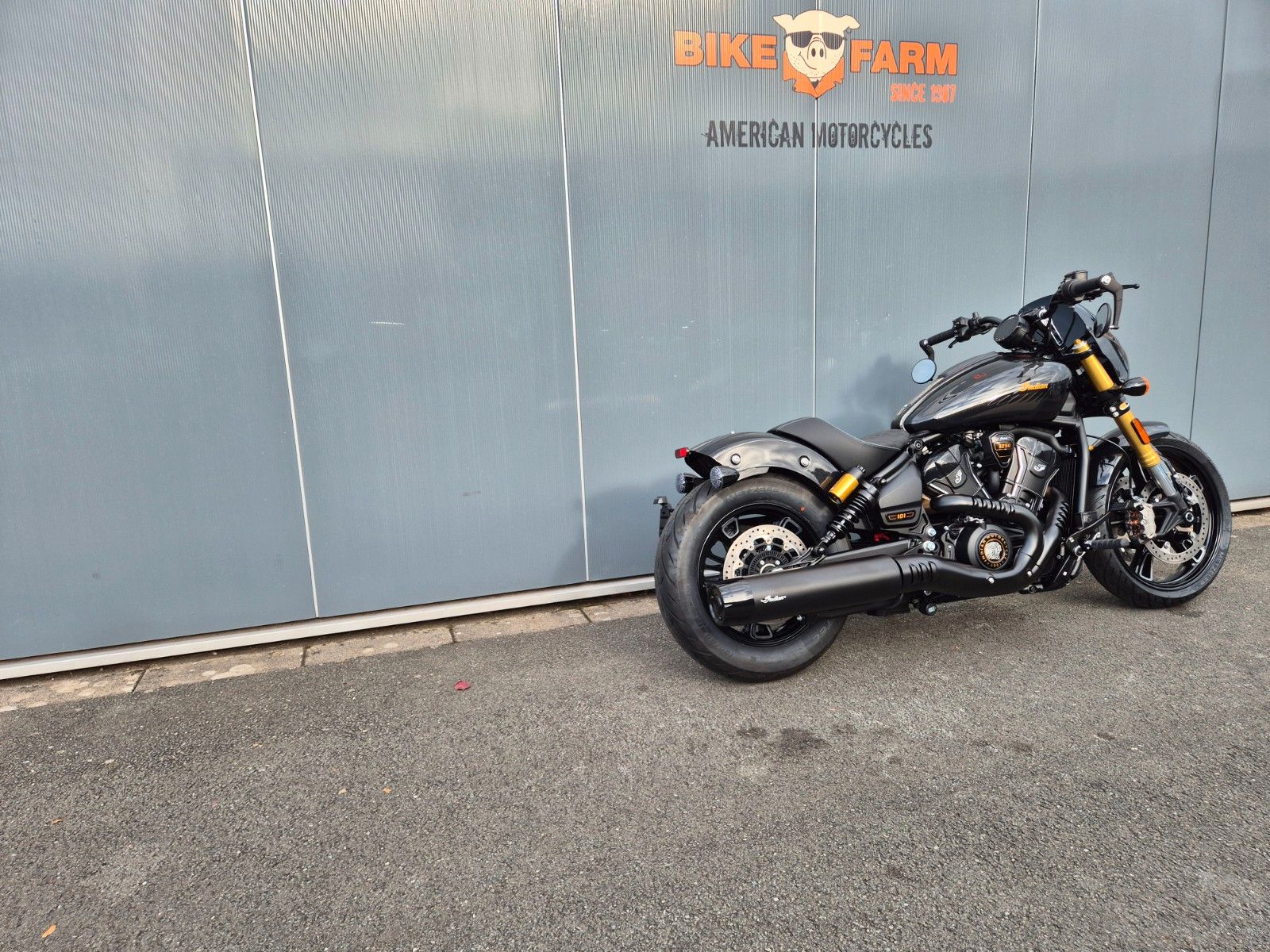 Fahrzeugabbildung Indian SCOUT 101 * BLACK CRYSTAL * SOFORT