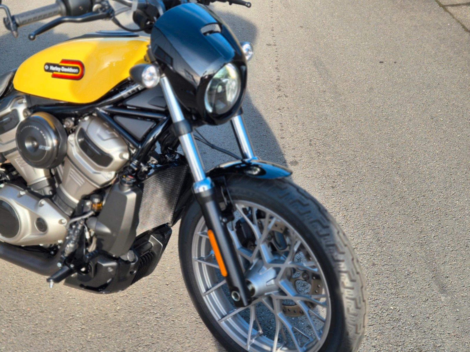 Fahrzeugabbildung Harley-Davidson RH975 °°NIGHTSTER SPECIAL°°