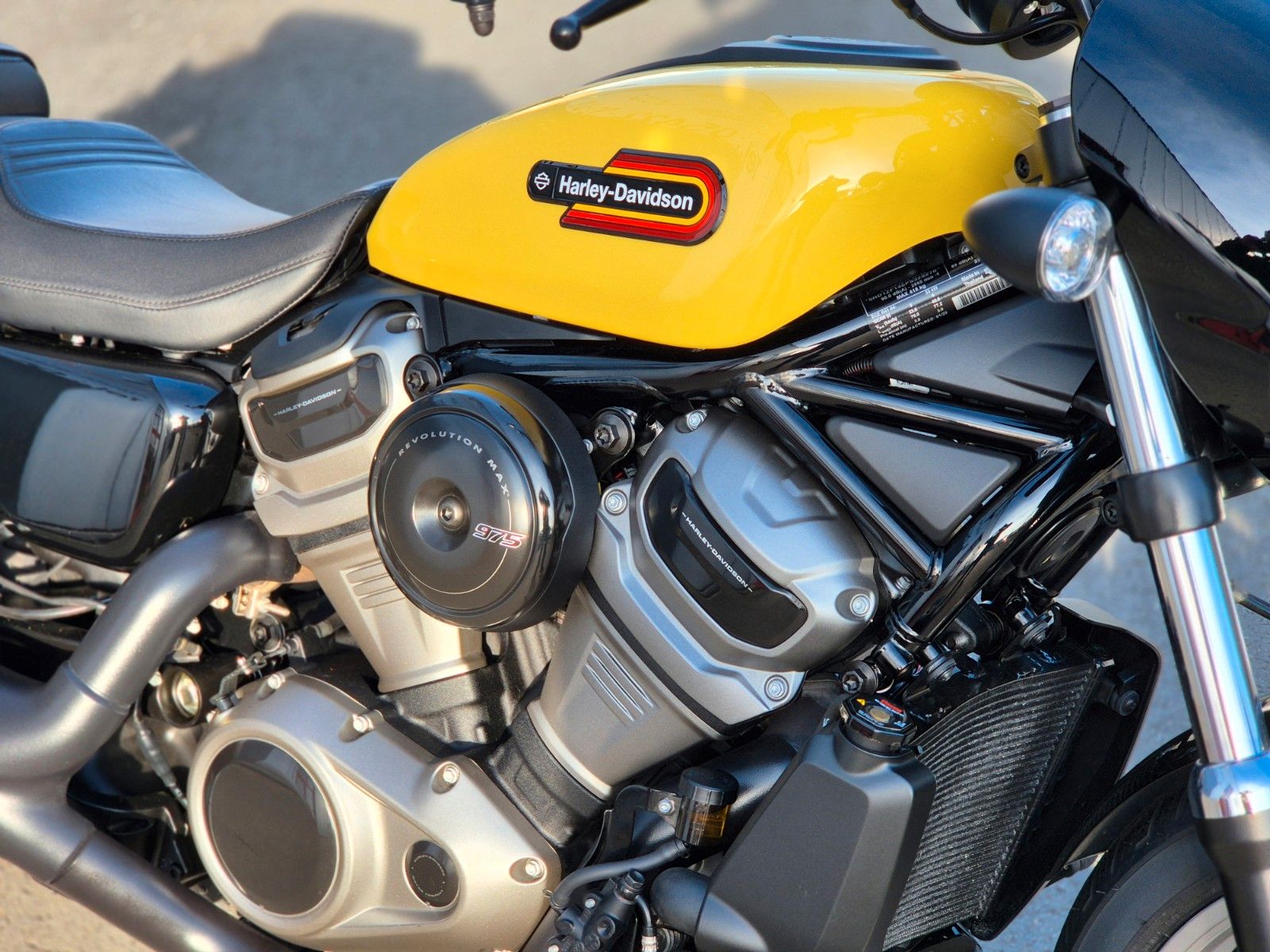 Fahrzeugabbildung Harley-Davidson RH975 °°NIGHTSTER SPECIAL°°