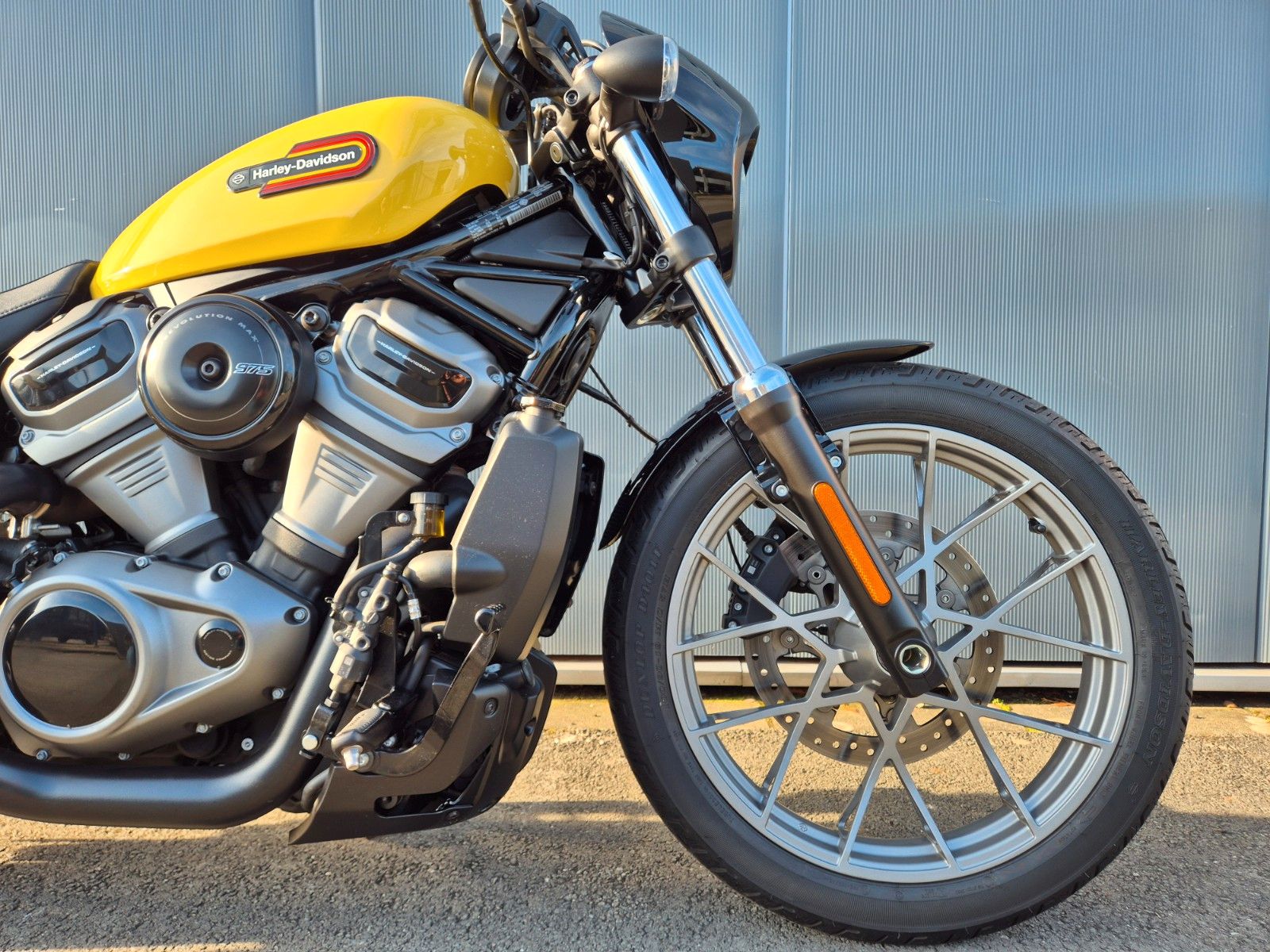 Fahrzeugabbildung Harley-Davidson RH975 °°NIGHTSTER SPECIAL°°