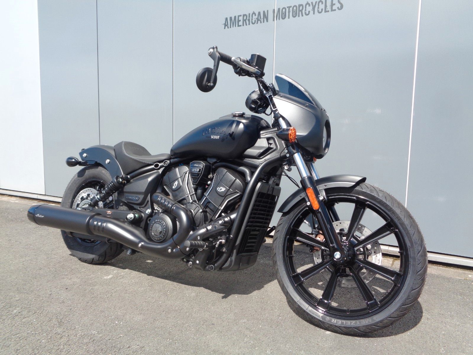 Fahrzeugabbildung Indian SPORT SCOUT LIMITED+TECH * 125 JAHRE AKTION