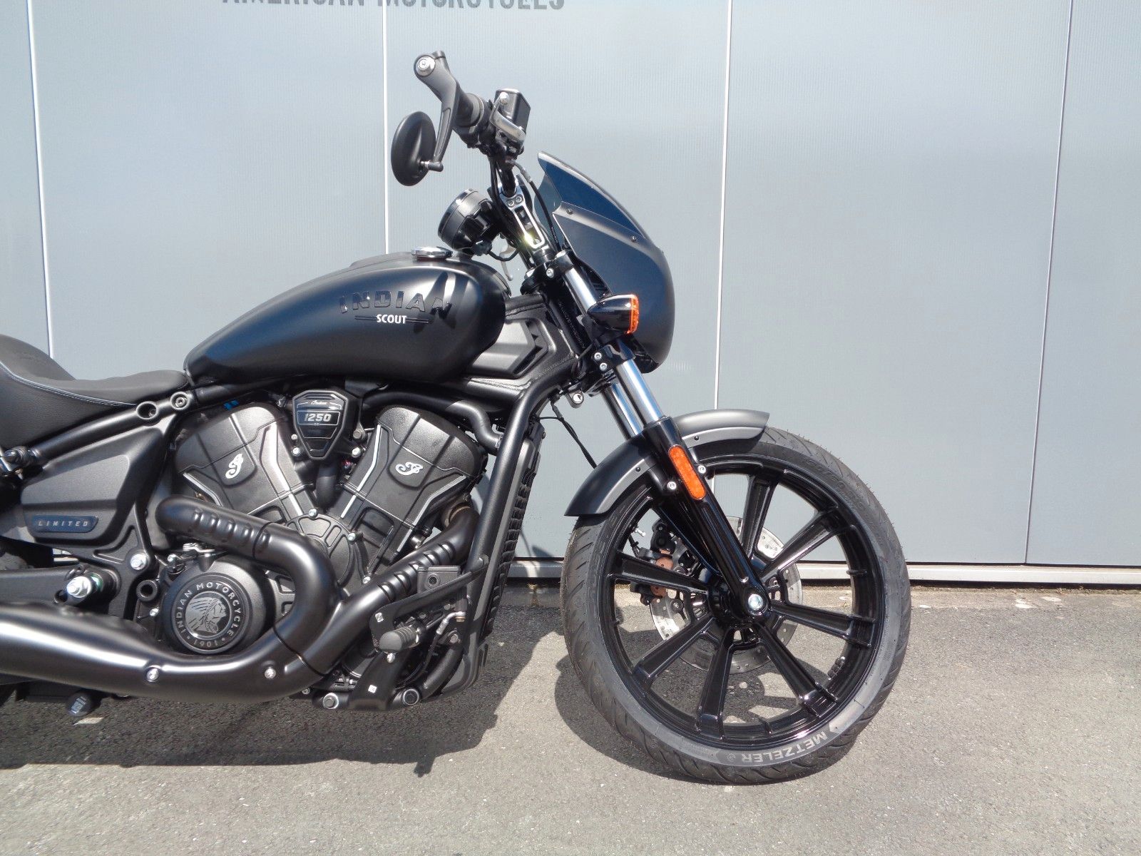 Fahrzeugabbildung Indian SPORT SCOUT LIMITED+TECH * 125 JAHRE AKTION