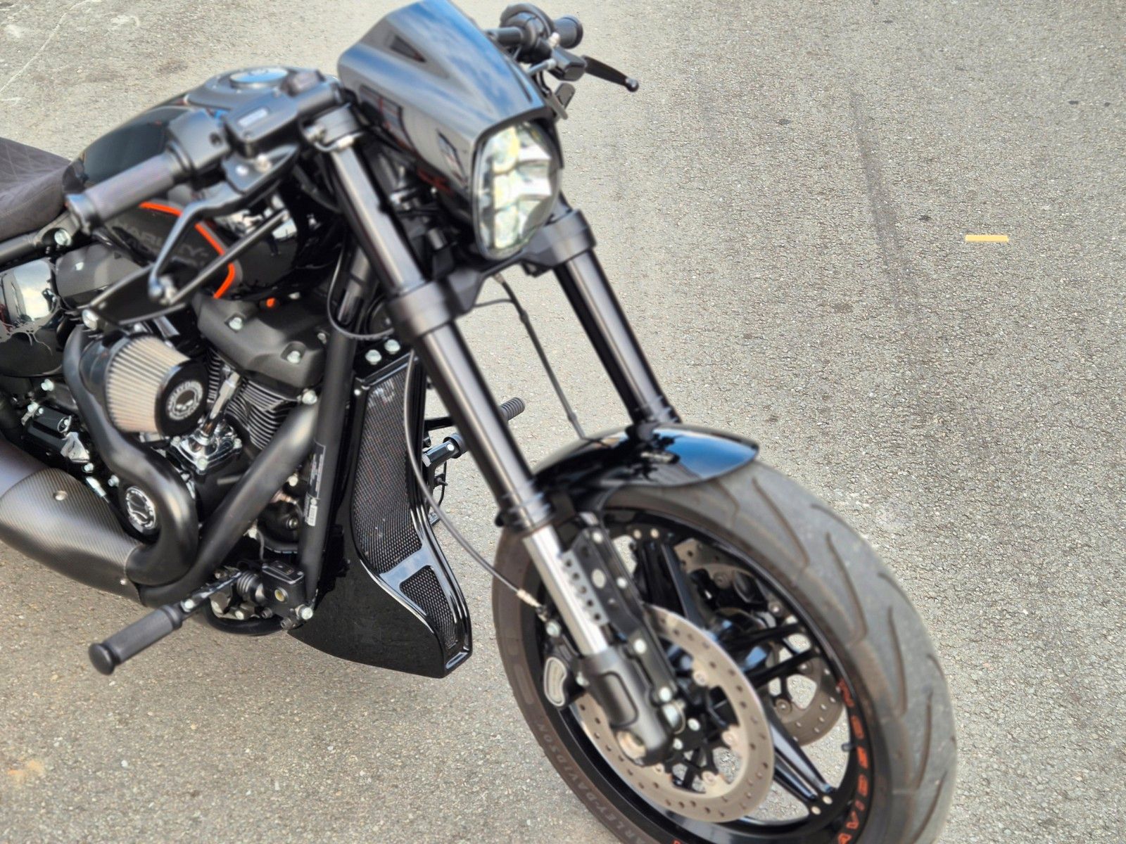 Fahrzeugabbildung Harley-Davidson FXDR 114 °°CUSTOM SOFTAIL°° - THUNDERBIKE -