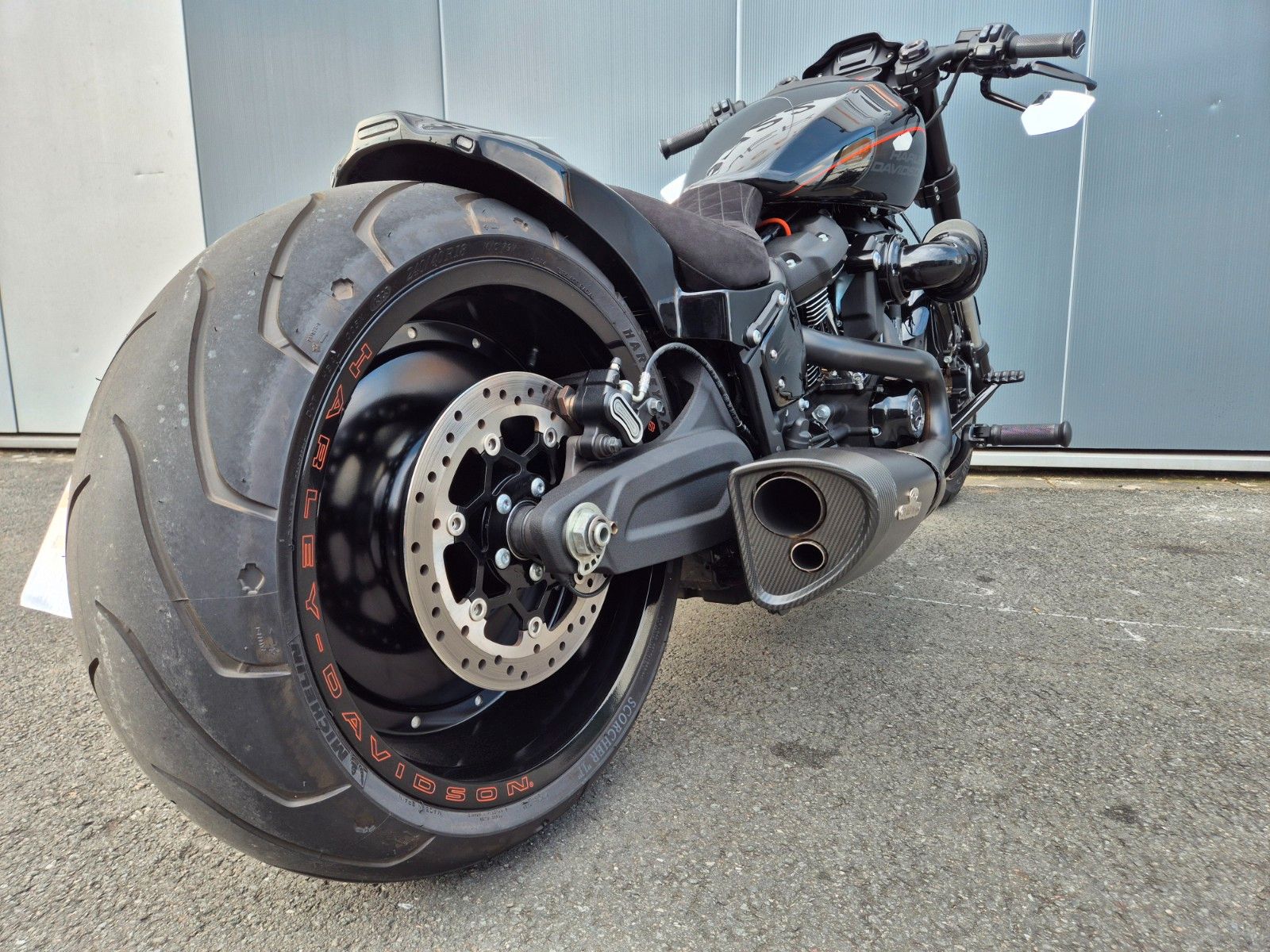 Fahrzeugabbildung Harley-Davidson FXDR 114 °°CUSTOM SOFTAIL°° - THUNDERBIKE -
