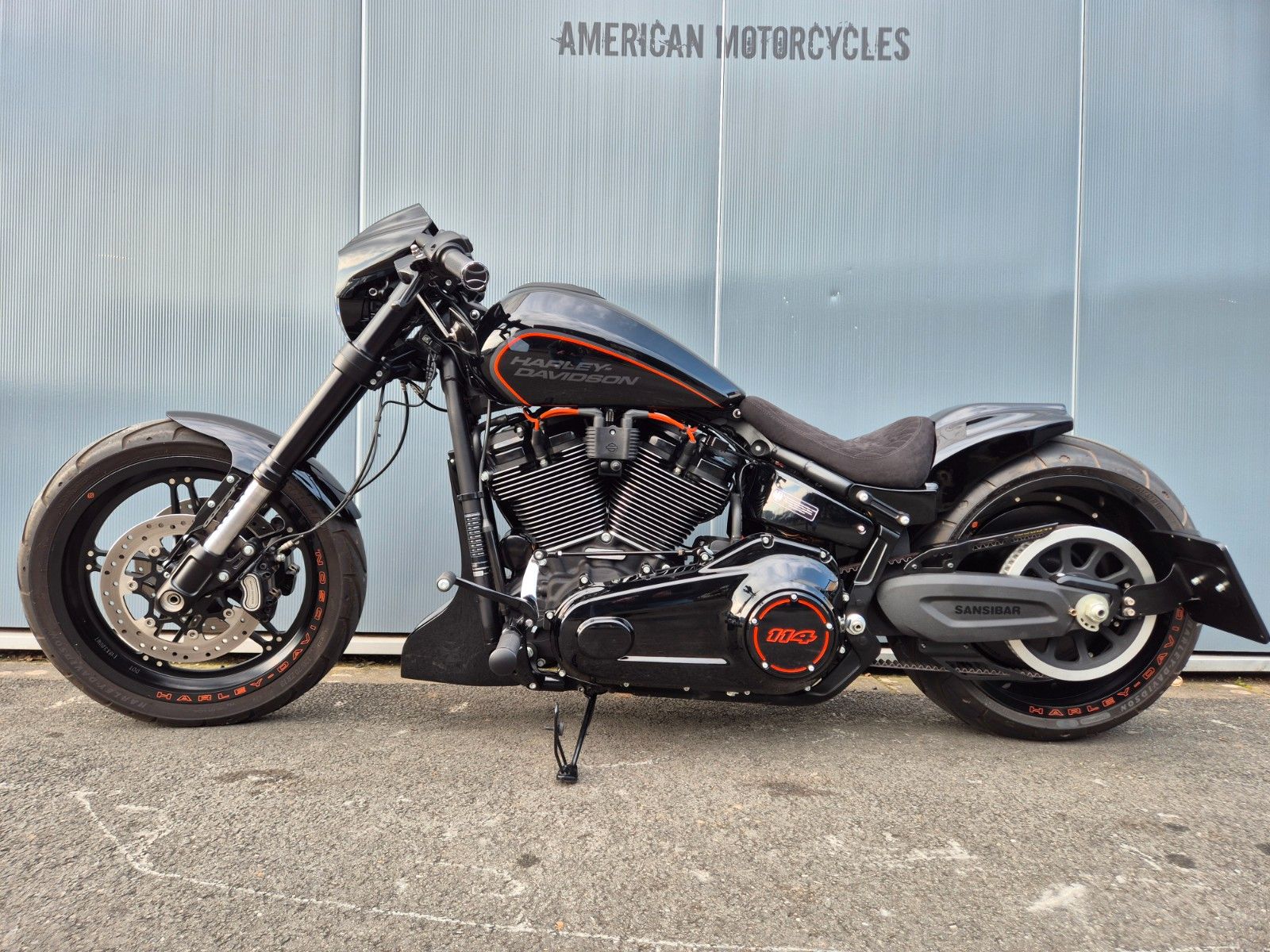 Fahrzeugabbildung Harley-Davidson FXDR 114 °°CUSTOM SOFTAIL°° - THUNDERBIKE -