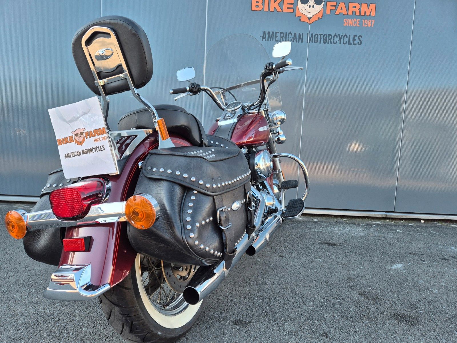 Fahrzeugabbildung Harley-Davidson FLSTC °°HERITAGE SOFTAIL CLASSIC°° PENZL AUSPUFF