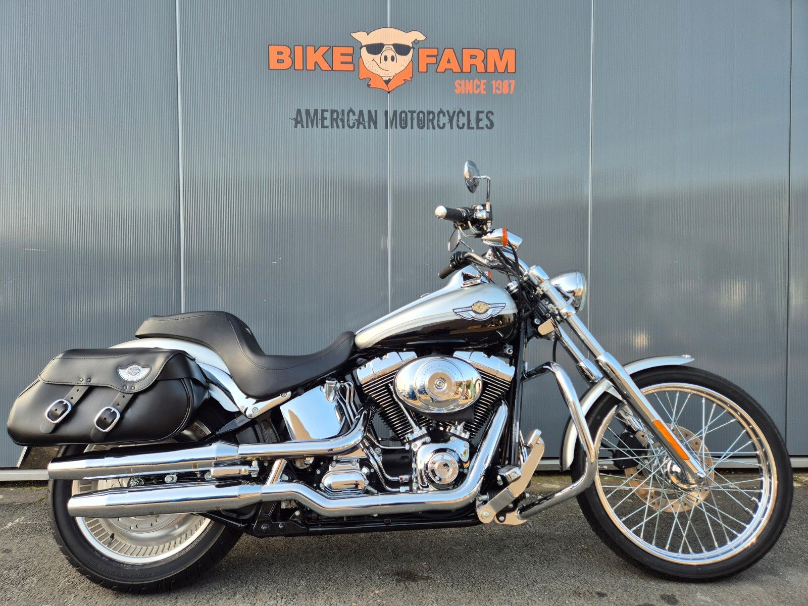 Fahrzeugabbildung Harley-Davidson FXSTD°°SOFTAIL DEUCE O3°°-DEUTSCHE AUSLIEFERUNG-