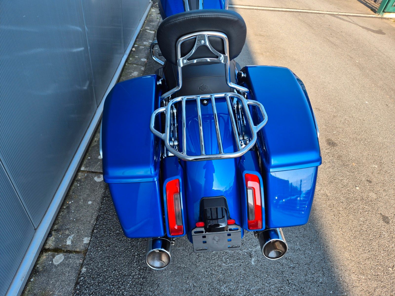 Fahrzeugabbildung Harley-Davidson °°STREET GLIDE°° - KESS TECH AUSPUFF -