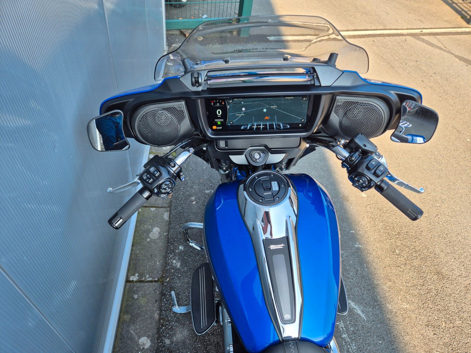 Fahrzeugabbildung Harley-Davidson °°STREET GLIDE°° - KESS TECH AUSPUFF -