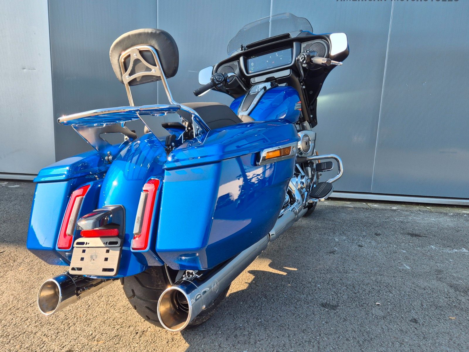 Fahrzeugabbildung Harley-Davidson °°STREET GLIDE°° - KESS TECH AUSPUFF -