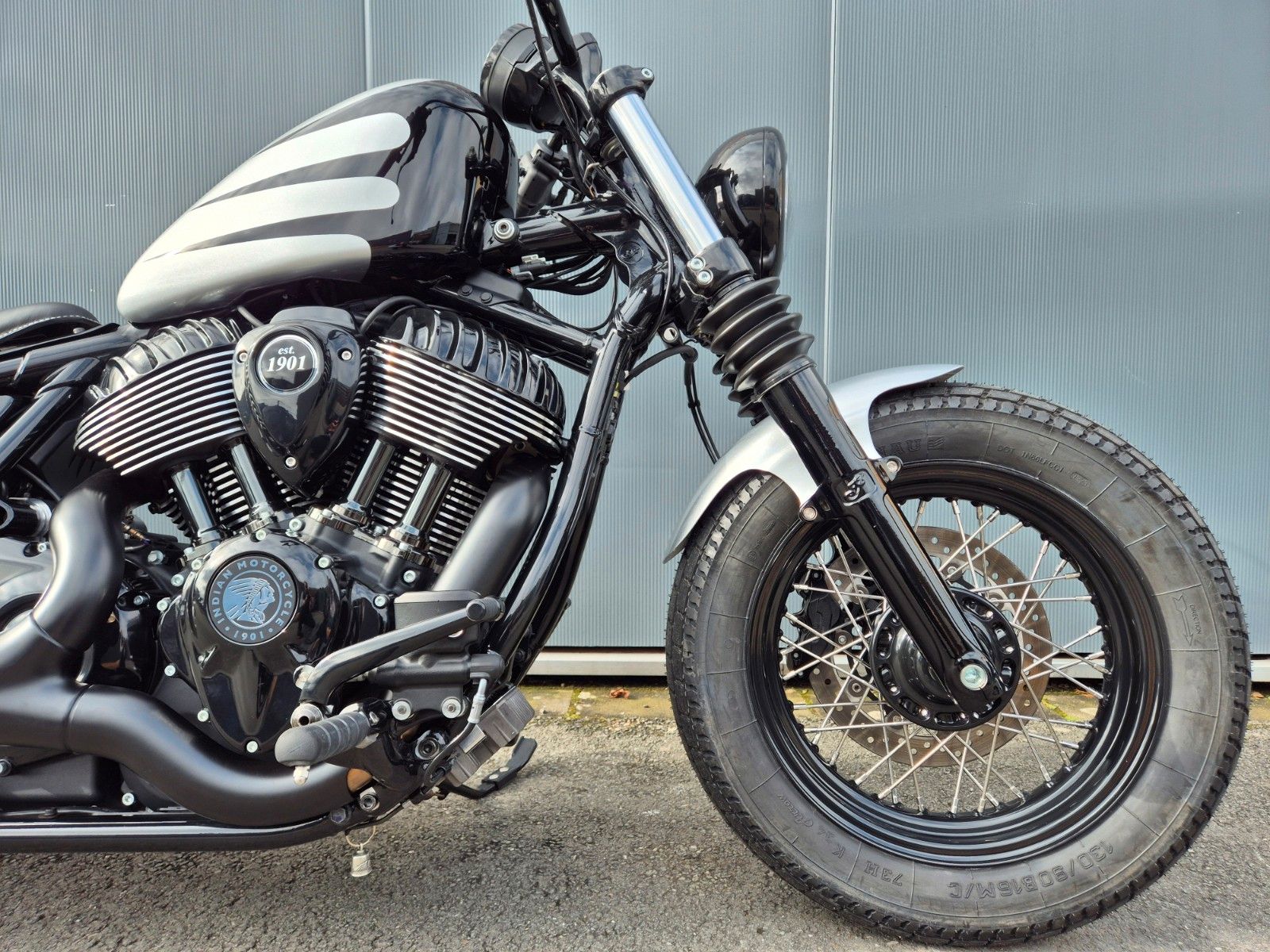 Fahrzeugabbildung Indian CHIEF BOBBER °°XL CUSTOM°° -JEKILL&HYDE-
