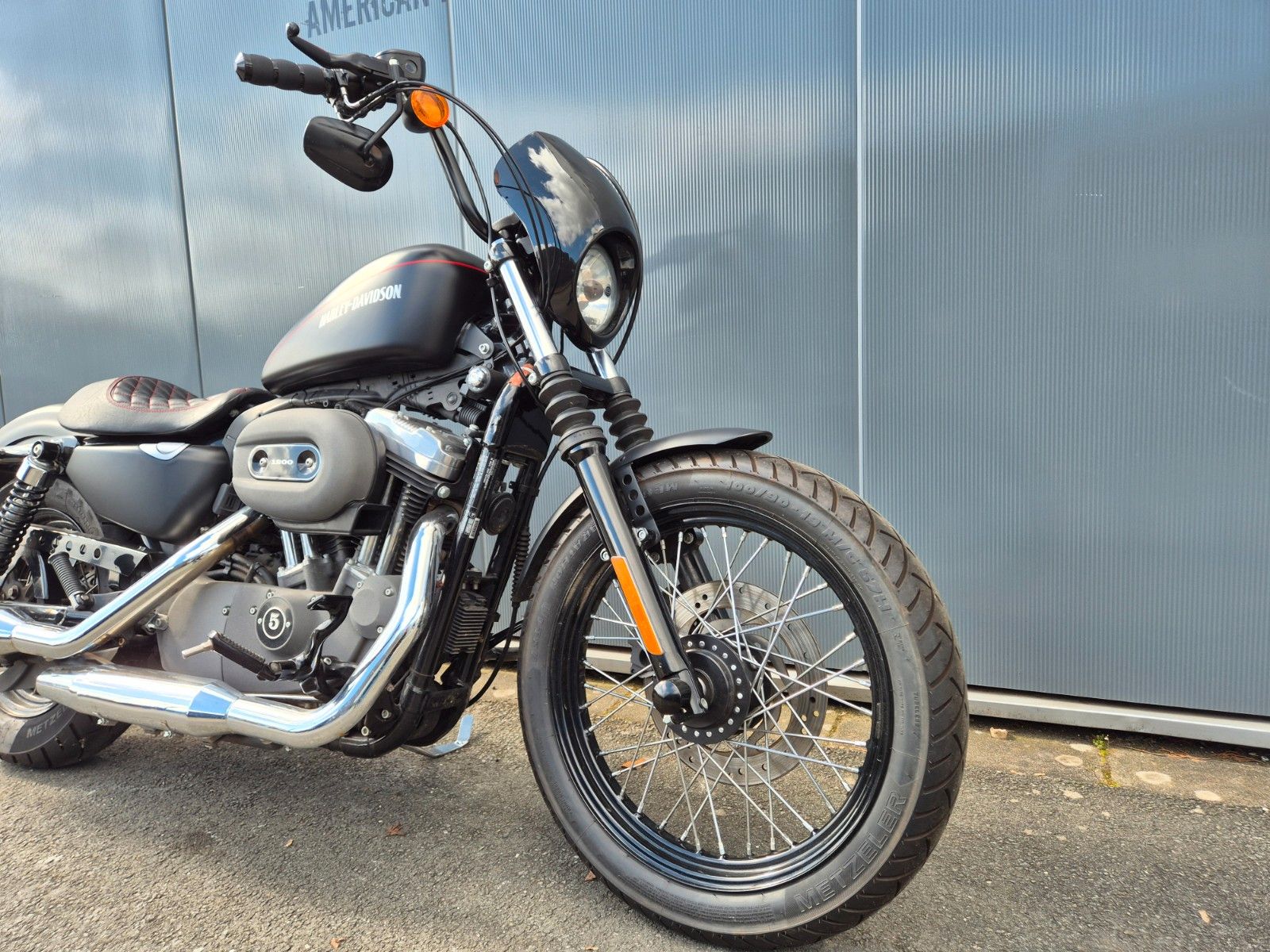 Fahrzeugabbildung Harley-Davidson XL1200 N °°IRON 1200°° SPORTSTER