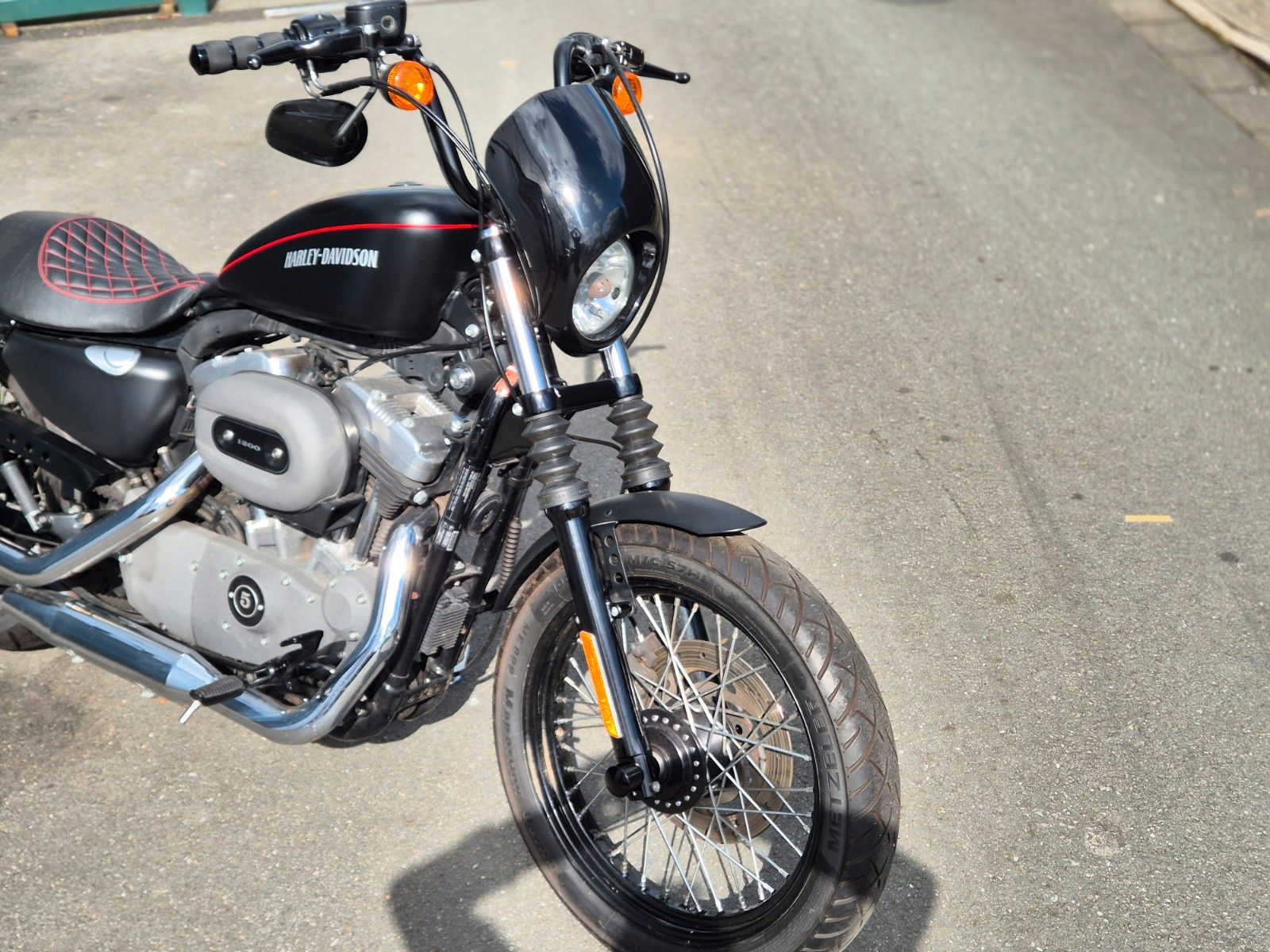 Fahrzeugabbildung Harley-Davidson XL1200 N °°IRON 1200°° SPORTSTER