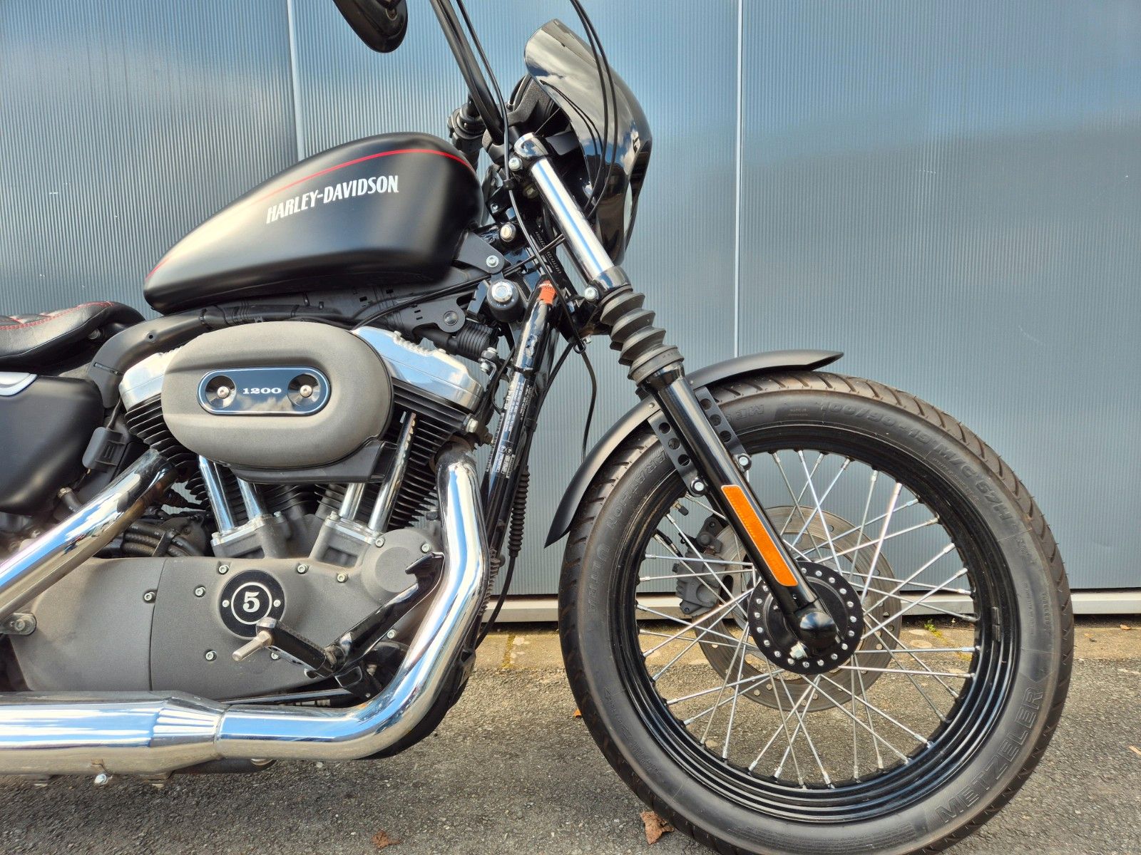 Fahrzeugabbildung Harley-Davidson XL1200 N °°IRON 1200°° SPORTSTER