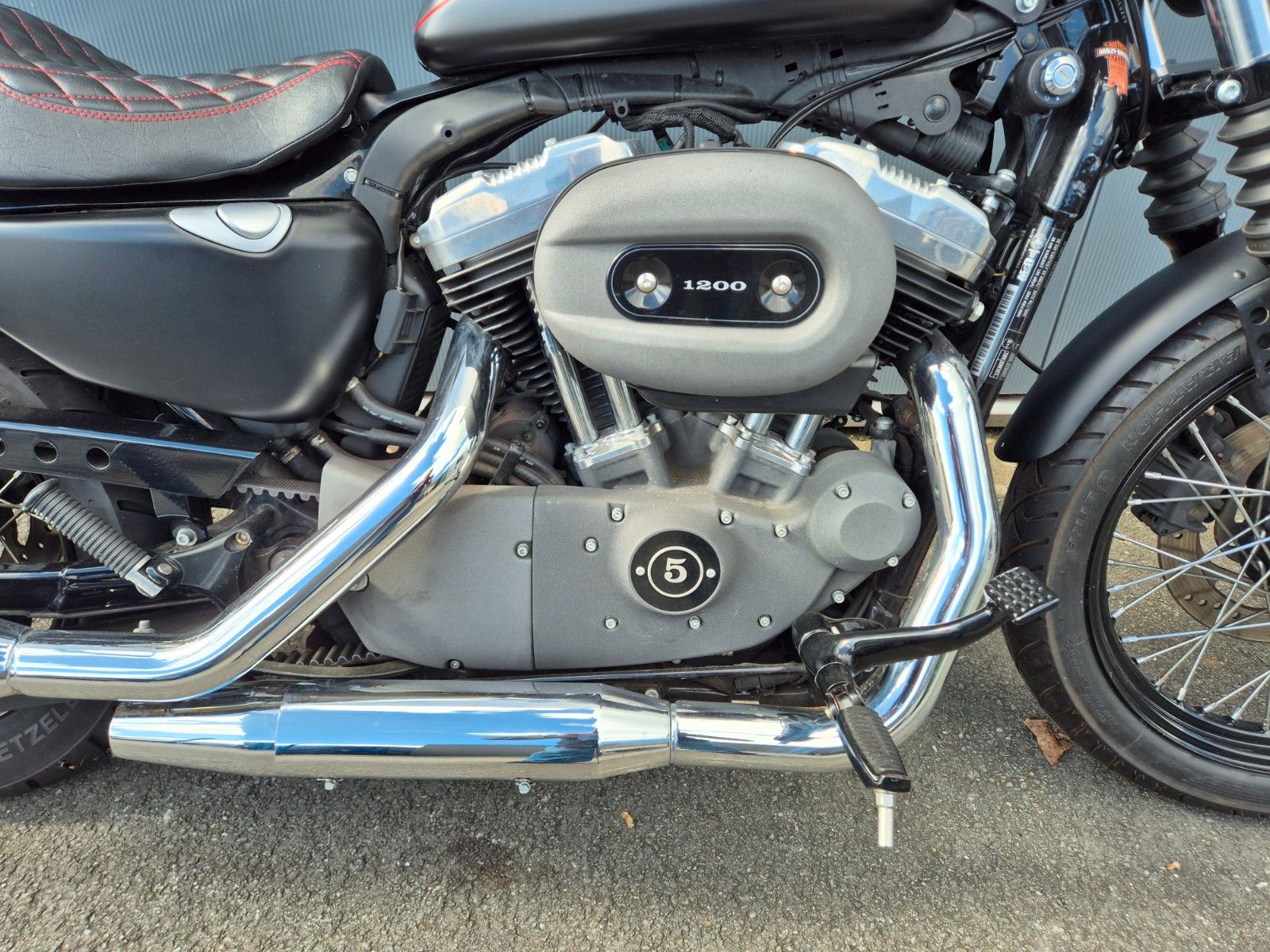 Fahrzeugabbildung Harley-Davidson XL1200 N °°IRON 1200°° SPORTSTER