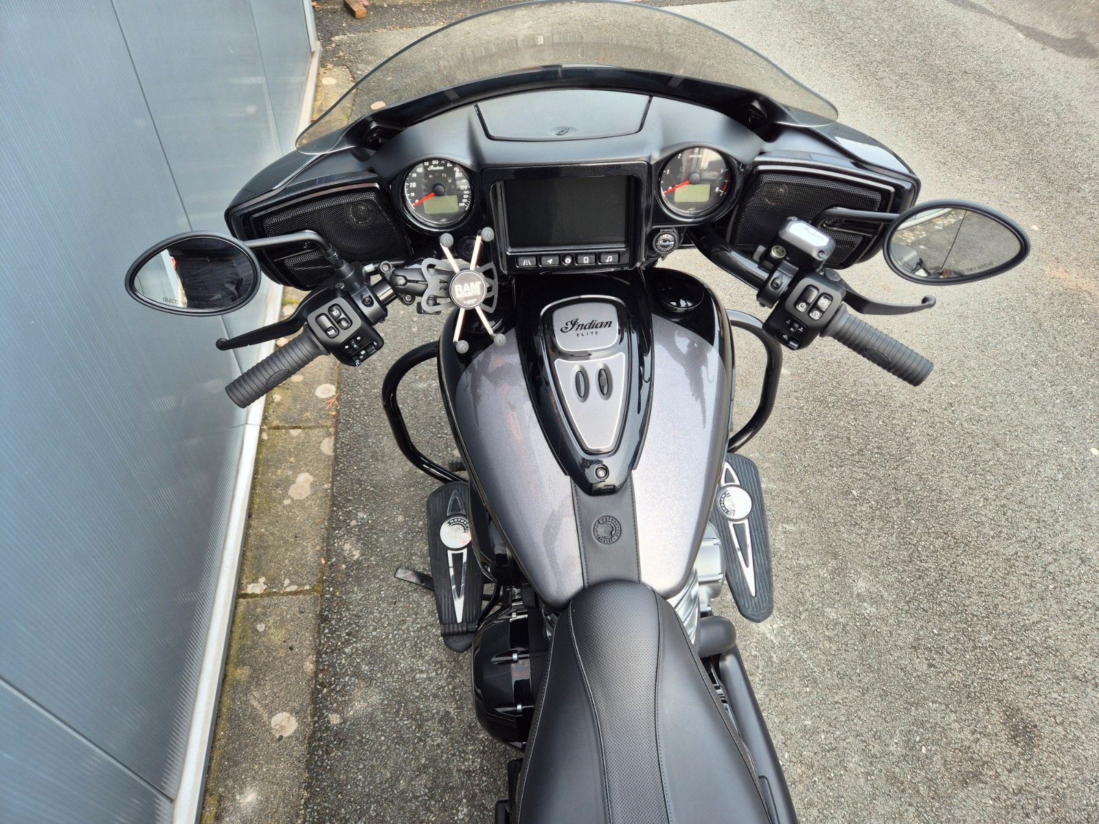 Fahrzeugabbildung Indian CHIEFTAIN ELITE -120 ANV- *LIMITED*