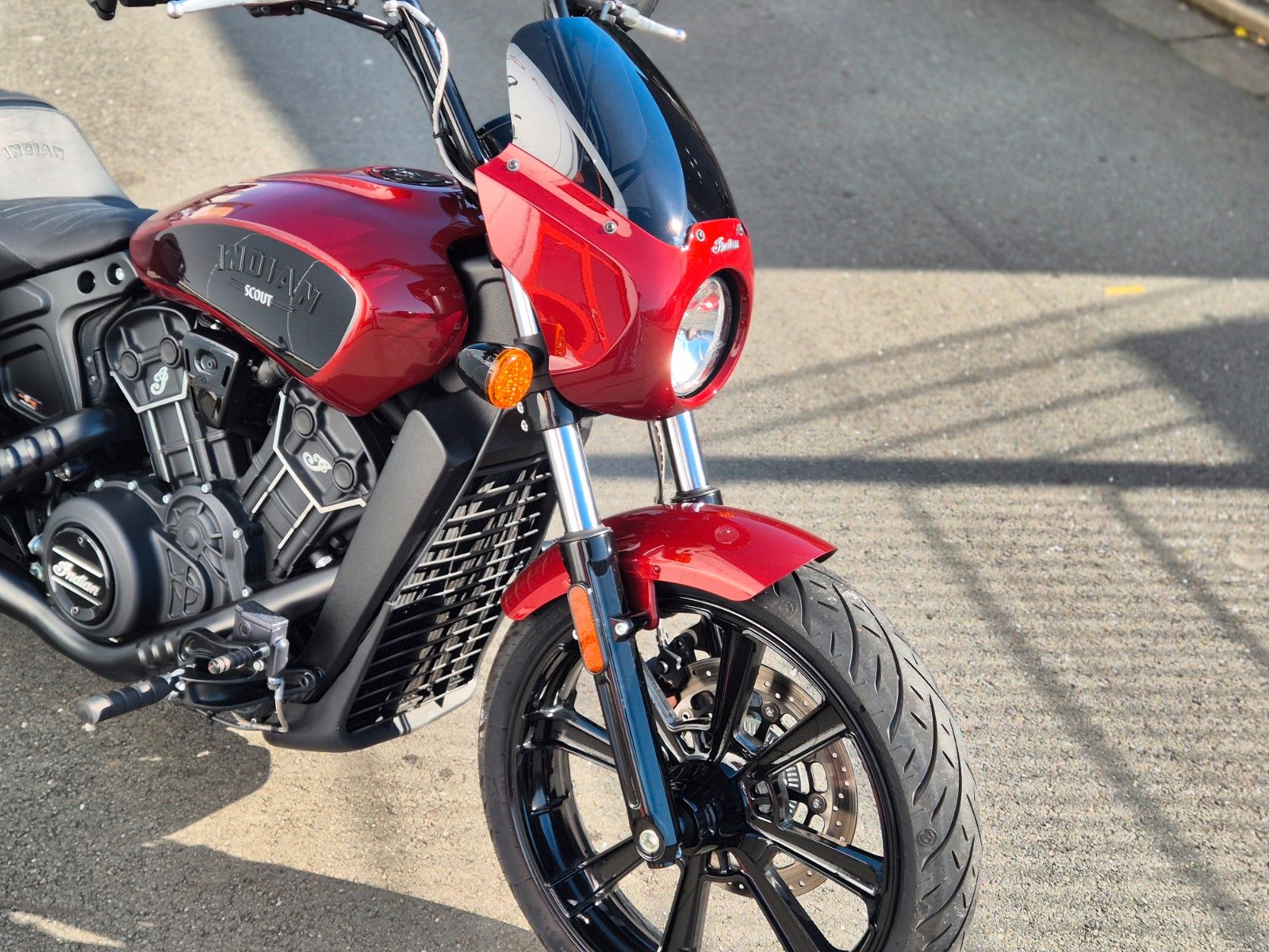 Fahrzeugabbildung Indian SCOUT ROGUE °°SCHURKE°°