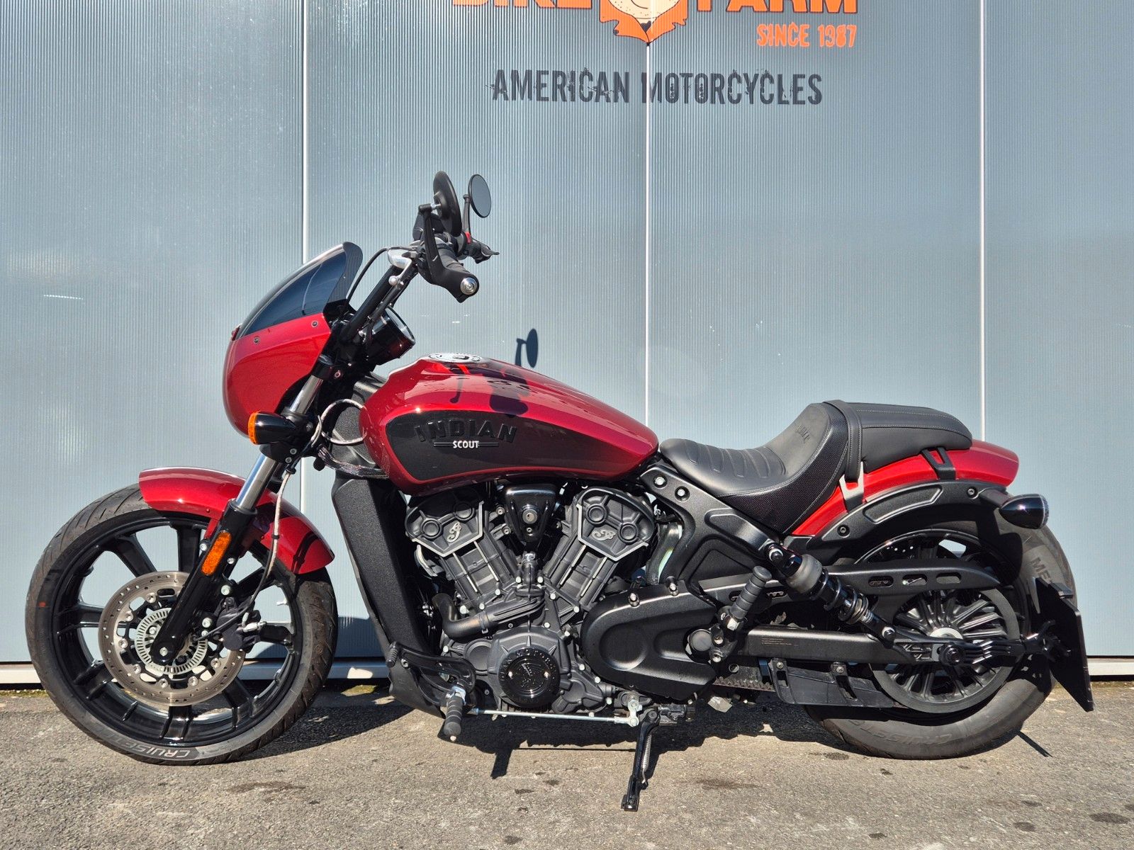 Fahrzeugabbildung Indian SCOUT ROGUE °°SCHURKE°°