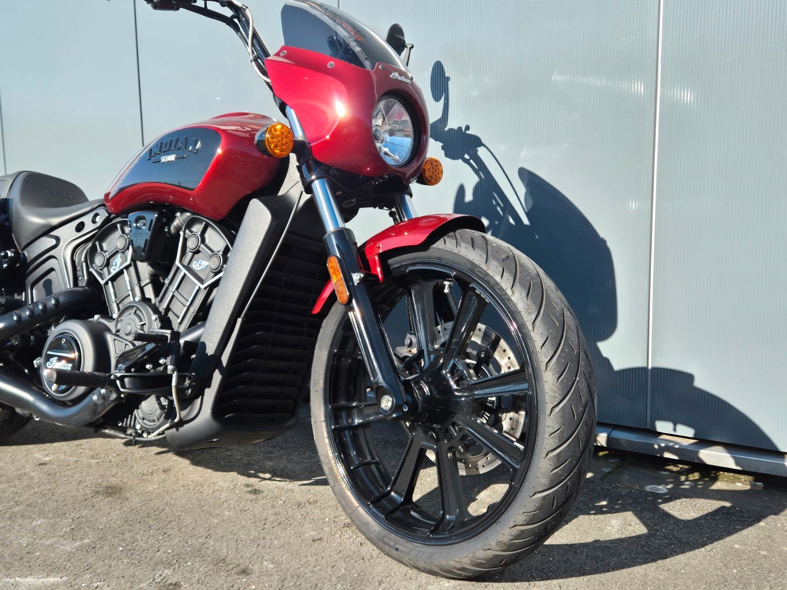 Fahrzeugabbildung Indian SCOUT ROGUE °°SCHURKE°°