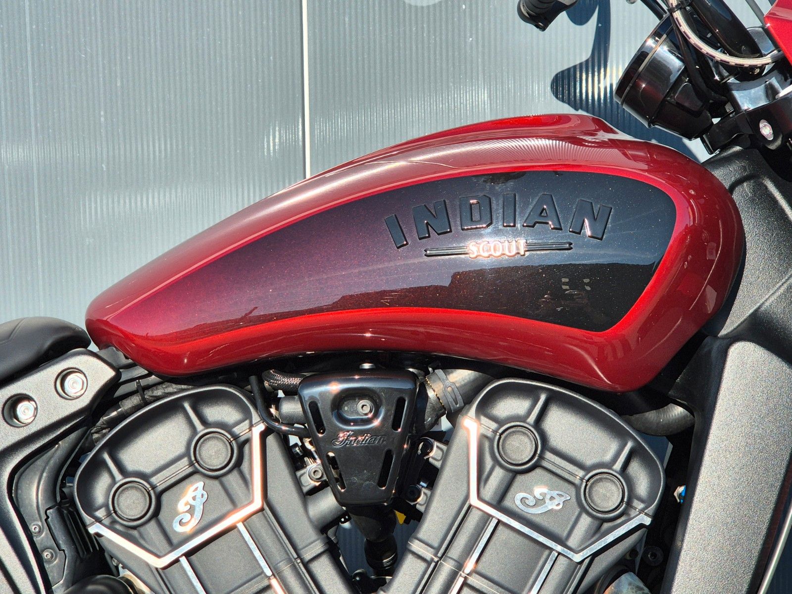 Fahrzeugabbildung Indian SCOUT ROGUE °°SCHURKE°°