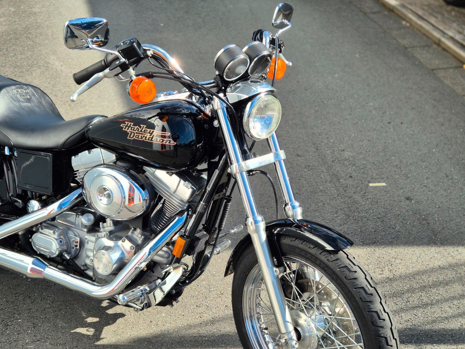 Fahrzeugabbildung Harley-Davidson FXD °°DYNA SUPER GLIDE°° - VERGASER-