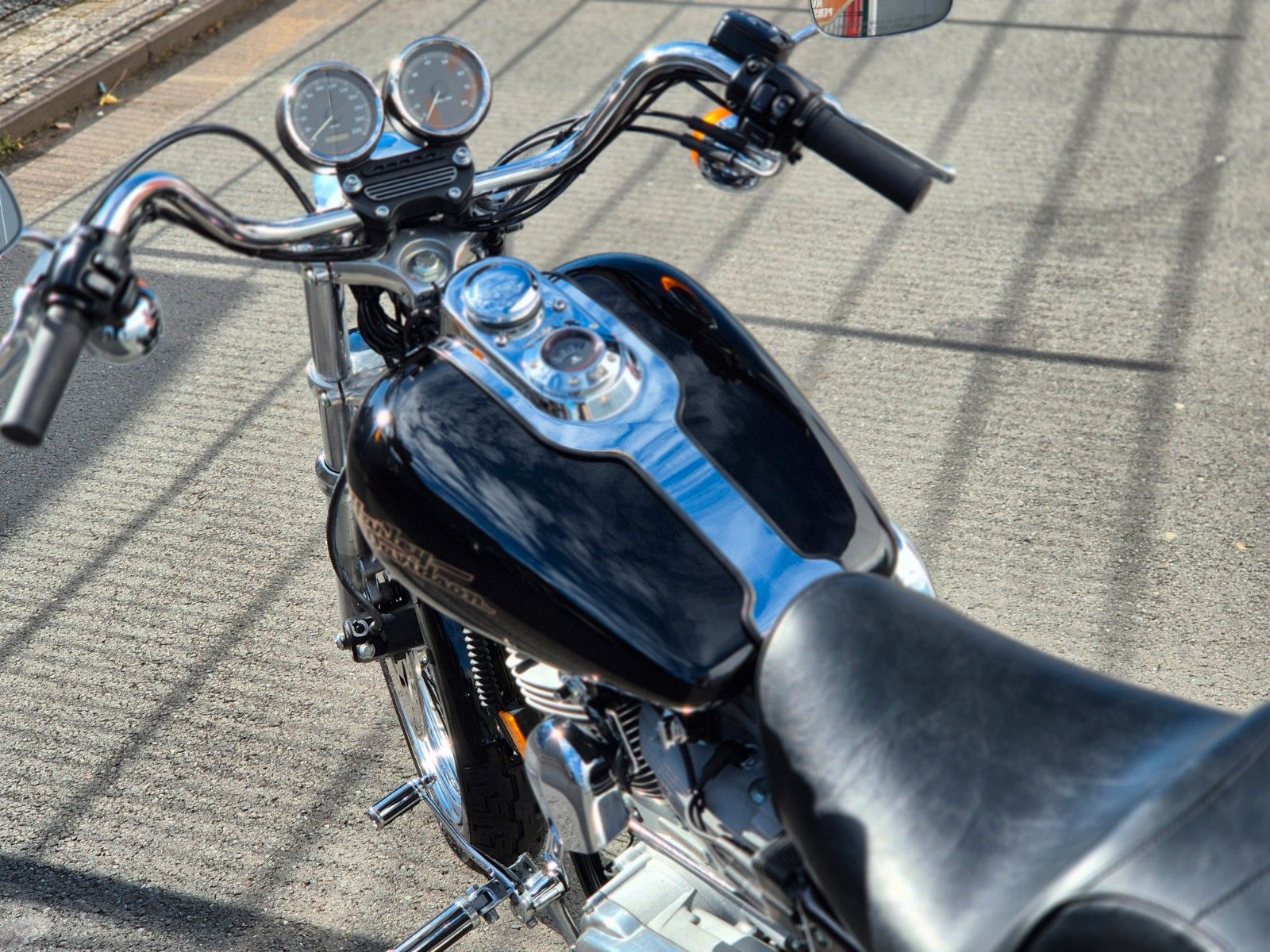 Fahrzeugabbildung Harley-Davidson FXD °°DYNA SUPER GLIDE°° - VERGASER-