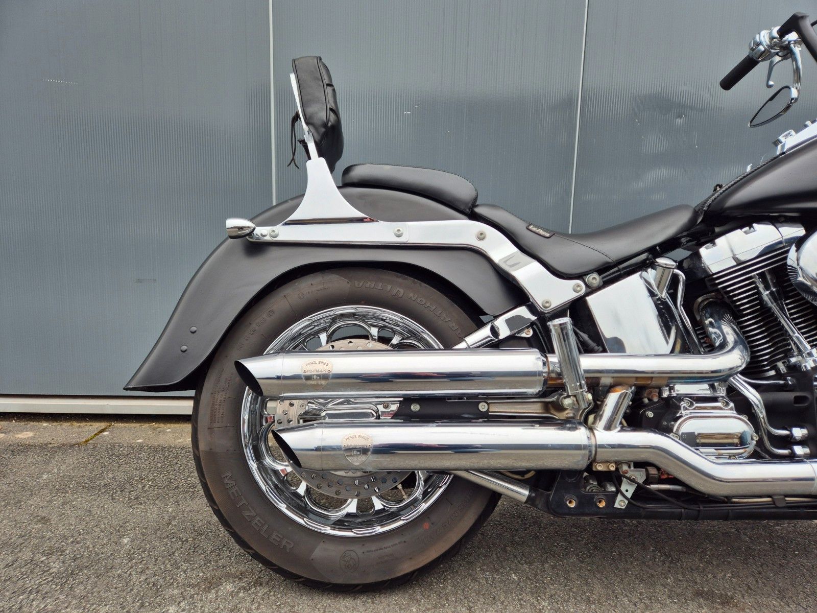 Fahrzeugabbildung Harley-Davidson FLSTF °°FAT BOY CHOPPER°° 'O6 -PENZL AUSPUFF-
