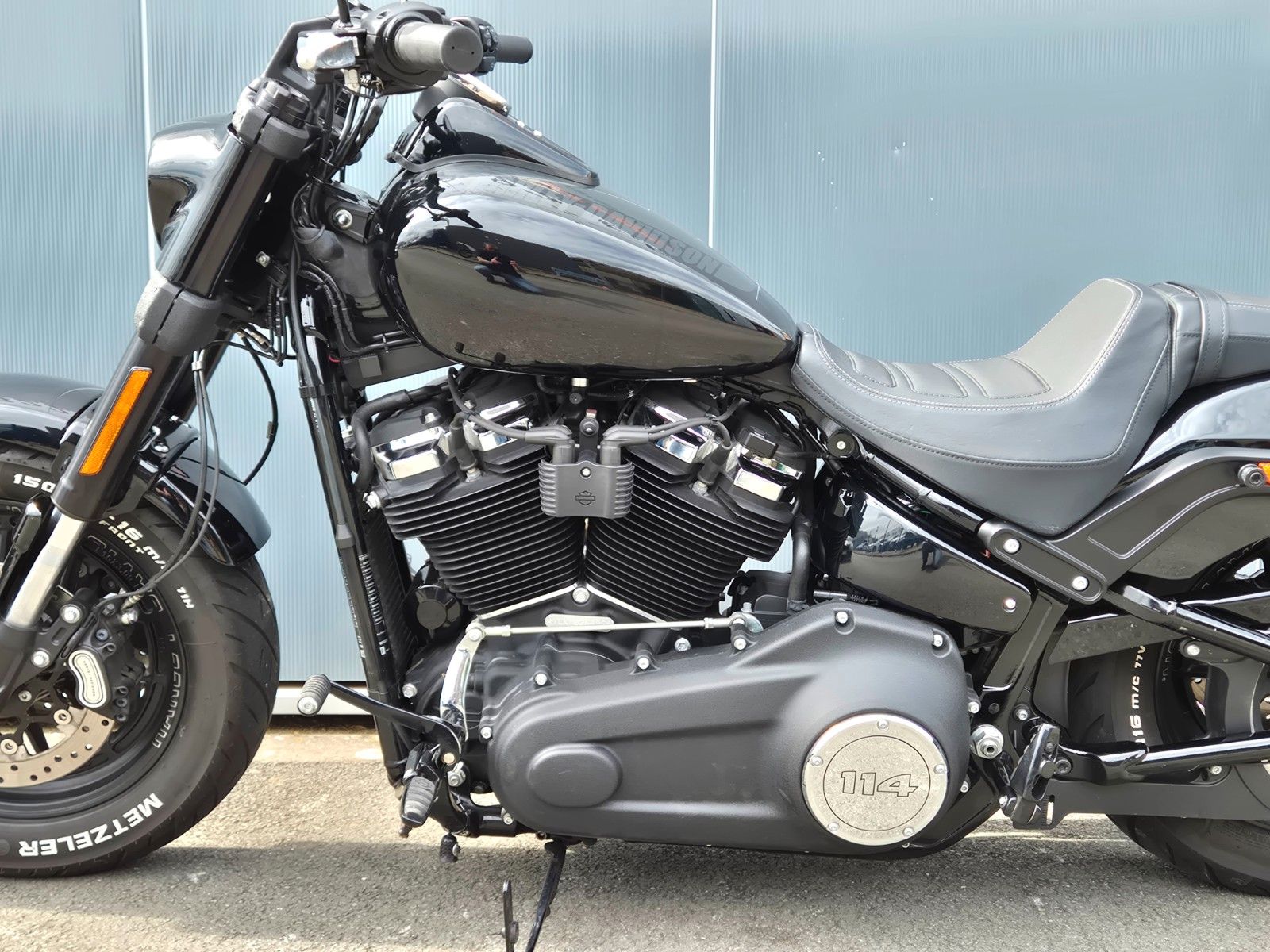 Fahrzeugabbildung Harley-Davidson FXFBS °°FAT BOB 114°°-JEKILL&HYDE-AIRRIDE-