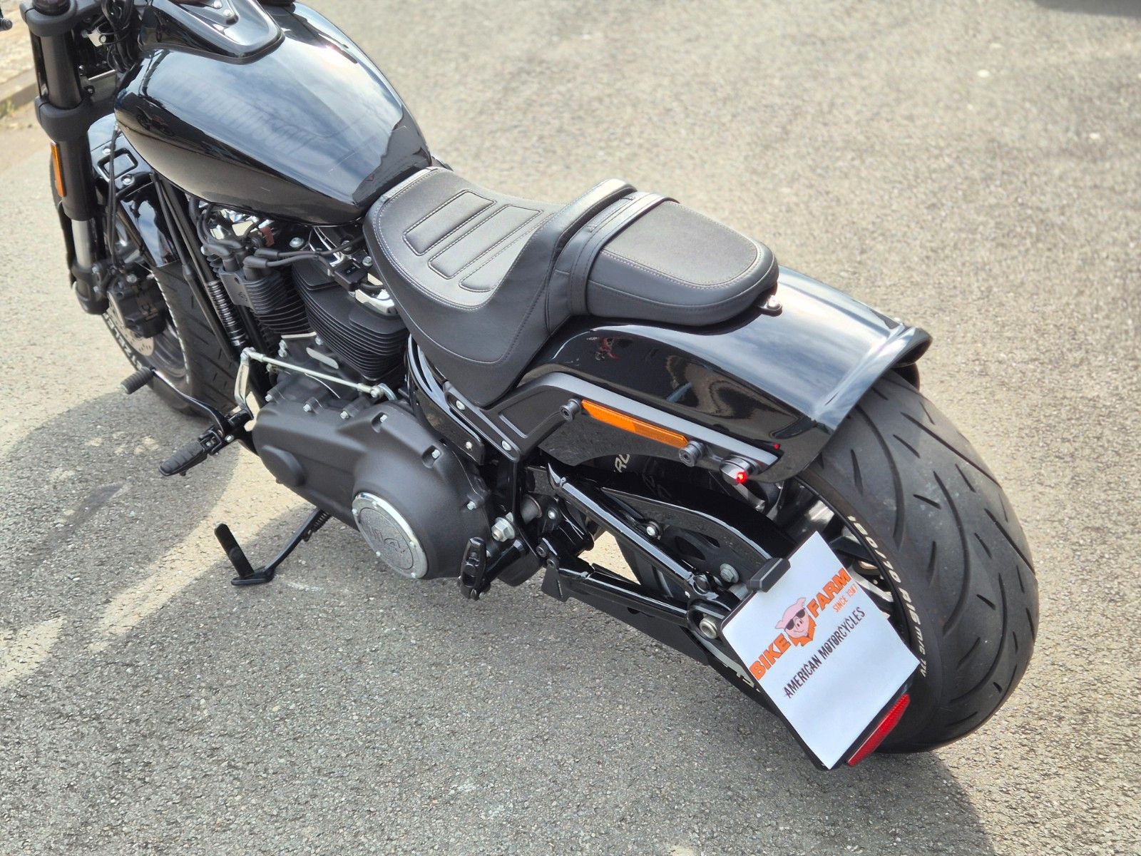 Fahrzeugabbildung Harley-Davidson FXFBS °°FAT BOB 114°°-JEKILL&HYDE-AIRRIDE-