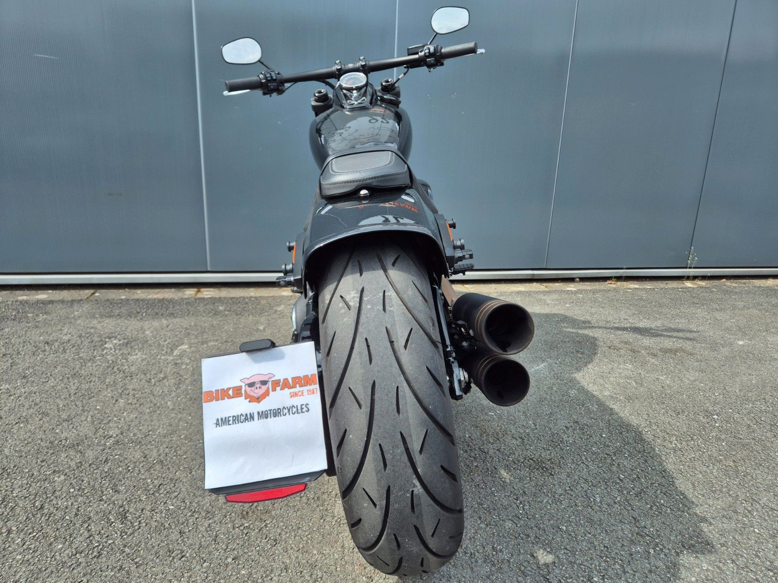 Fahrzeugabbildung Harley-Davidson FXFBS °°FAT BOB 114°°-JEKILL&HYDE-AIRRIDE-