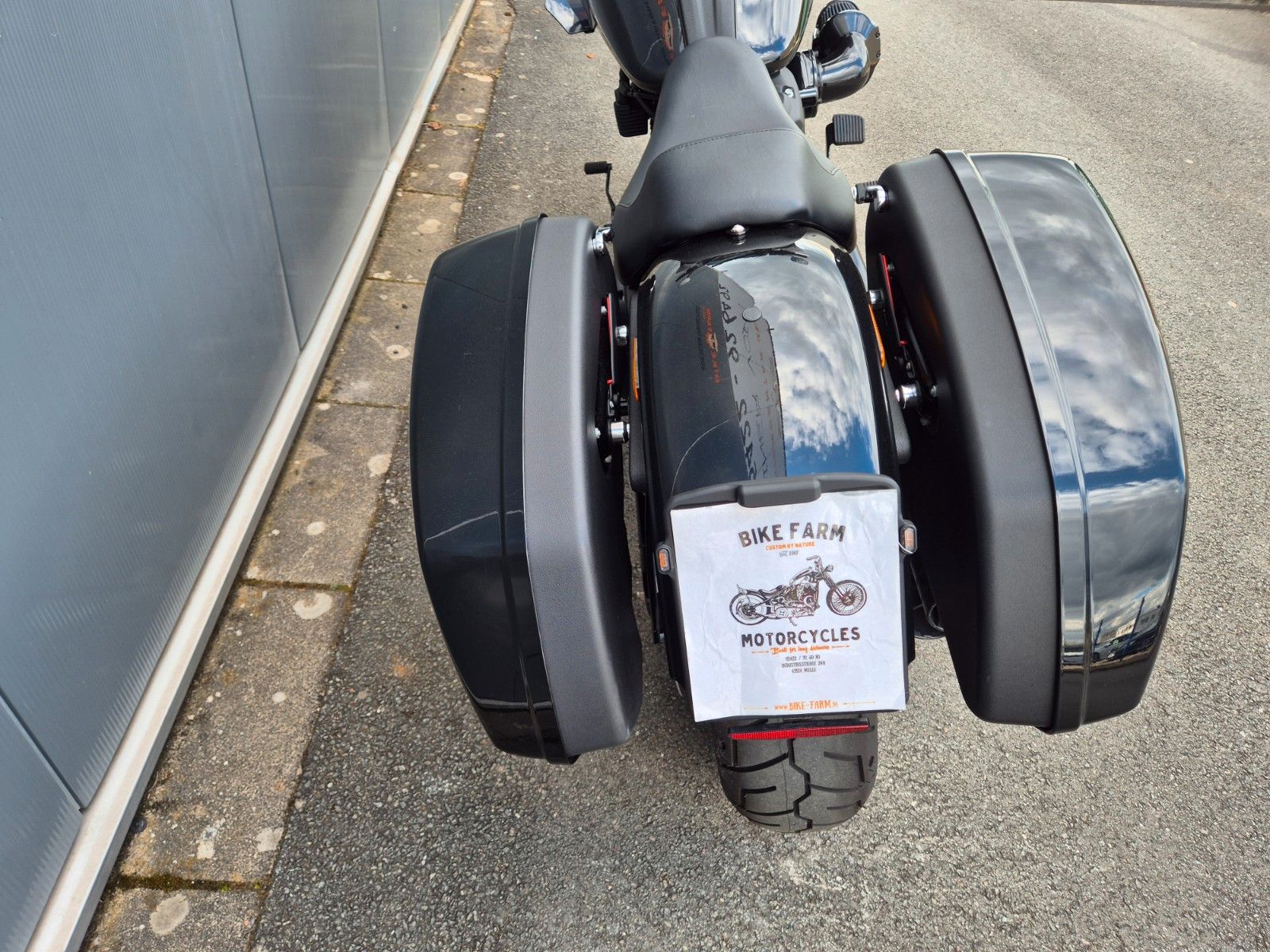 Fahrzeugabbildung Harley-Davidson FXLRST °°LOW RIDER ST°° *JEKILL&HYDE*