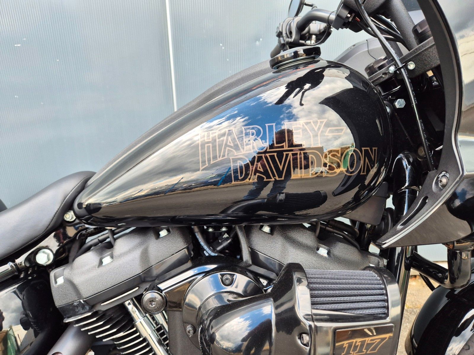 Fahrzeugabbildung Harley-Davidson FXLRST °°LOW RIDER ST°° *JEKILL&HYDE*