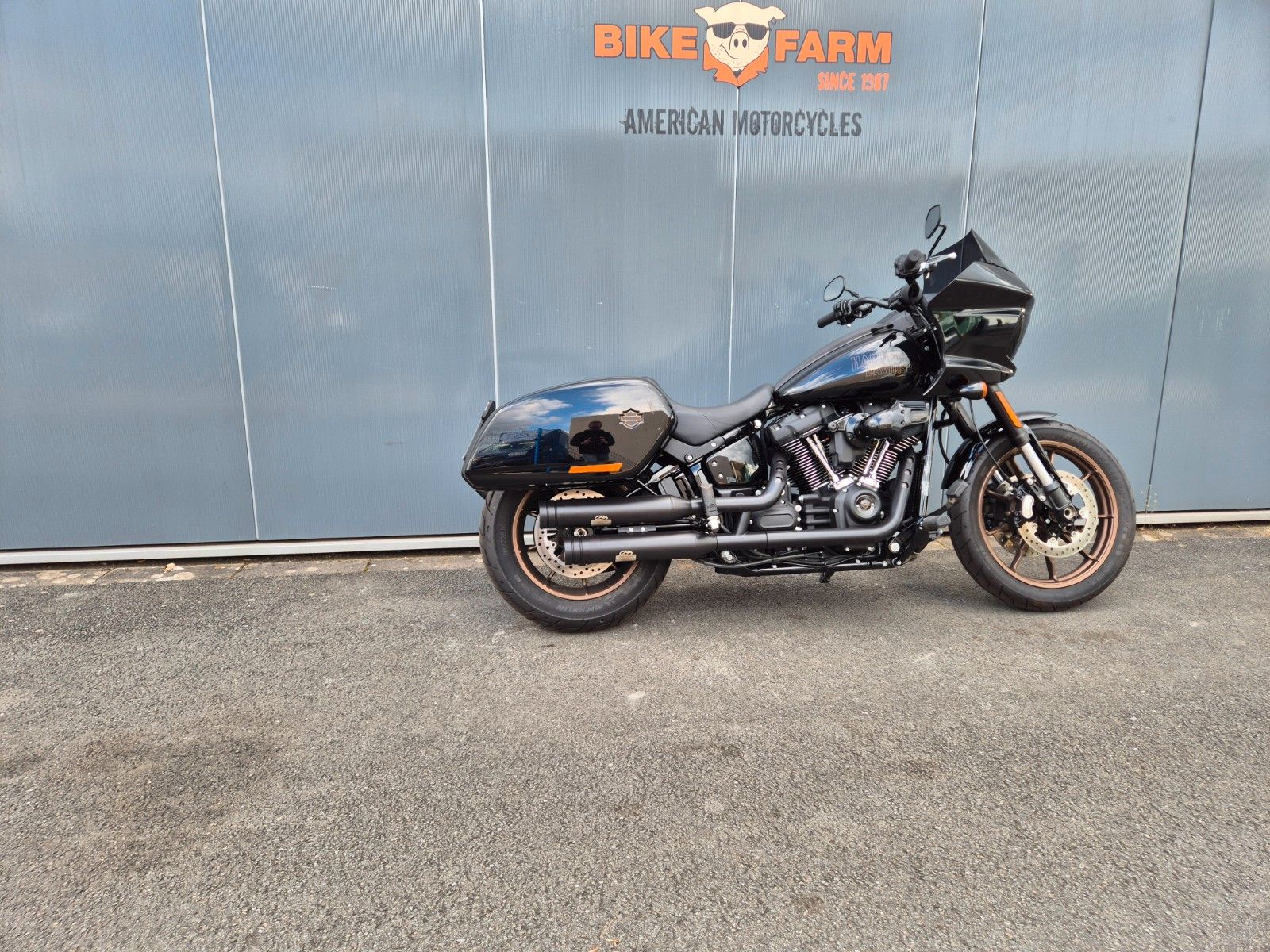 Fahrzeugabbildung Harley-Davidson FXLRST °°LOW RIDER ST°° *JEKILL&HYDE*