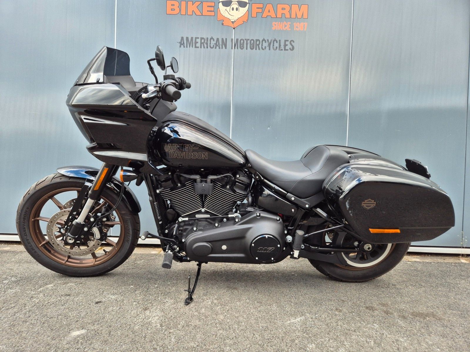 Fahrzeugabbildung Harley-Davidson FXLRST °°LOW RIDER ST°° *JEKILL&HYDE*